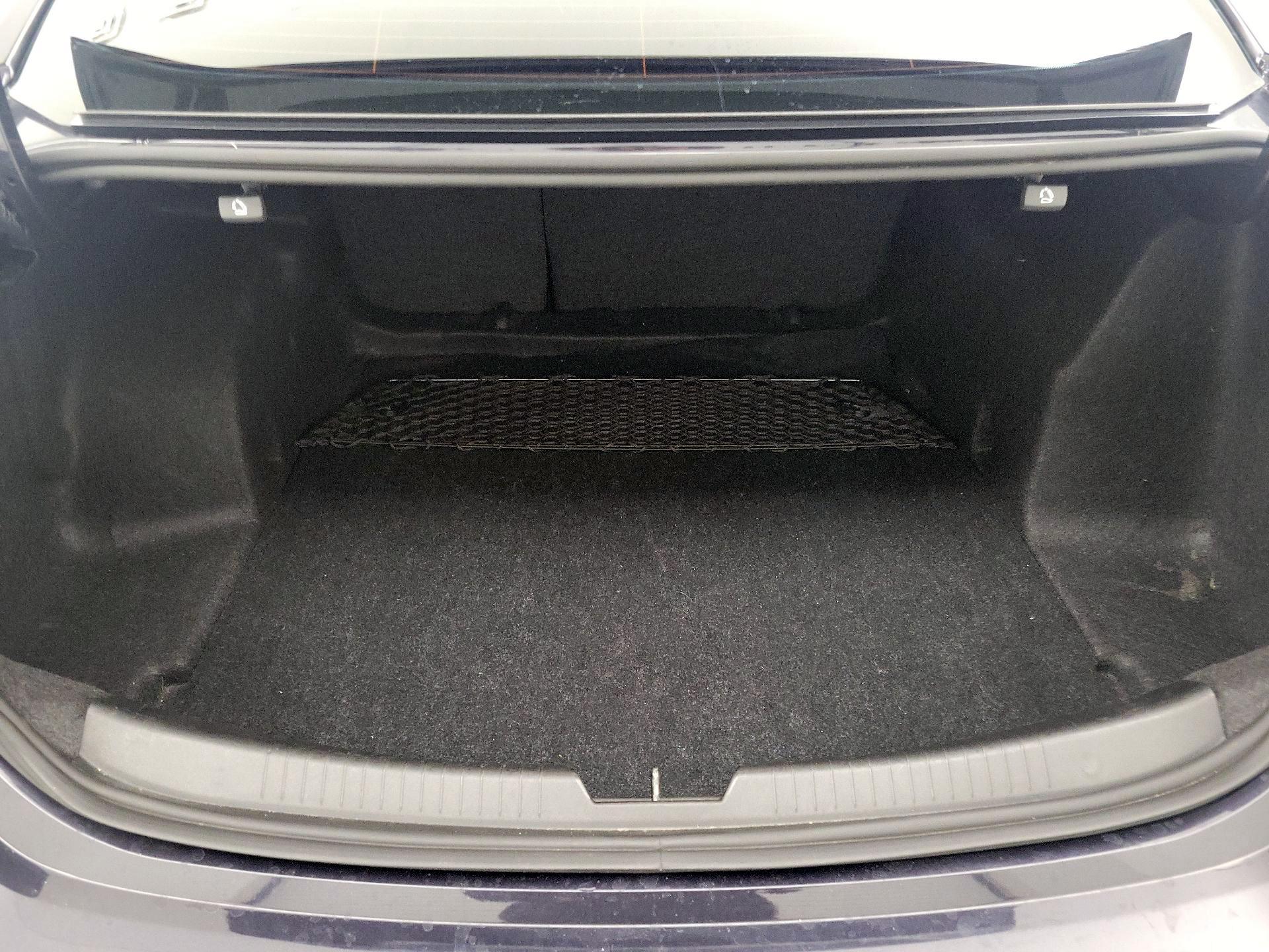 Thumbnail: 2022 Chevrolet Malibu - 20