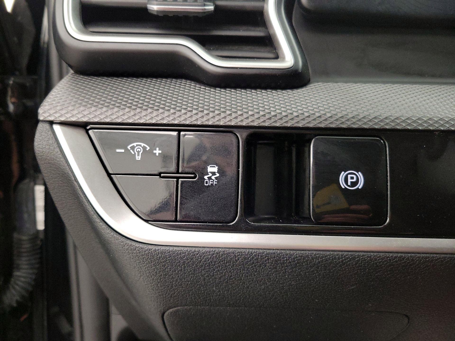 Thumbnail: 2024 Kia Sportage - 13