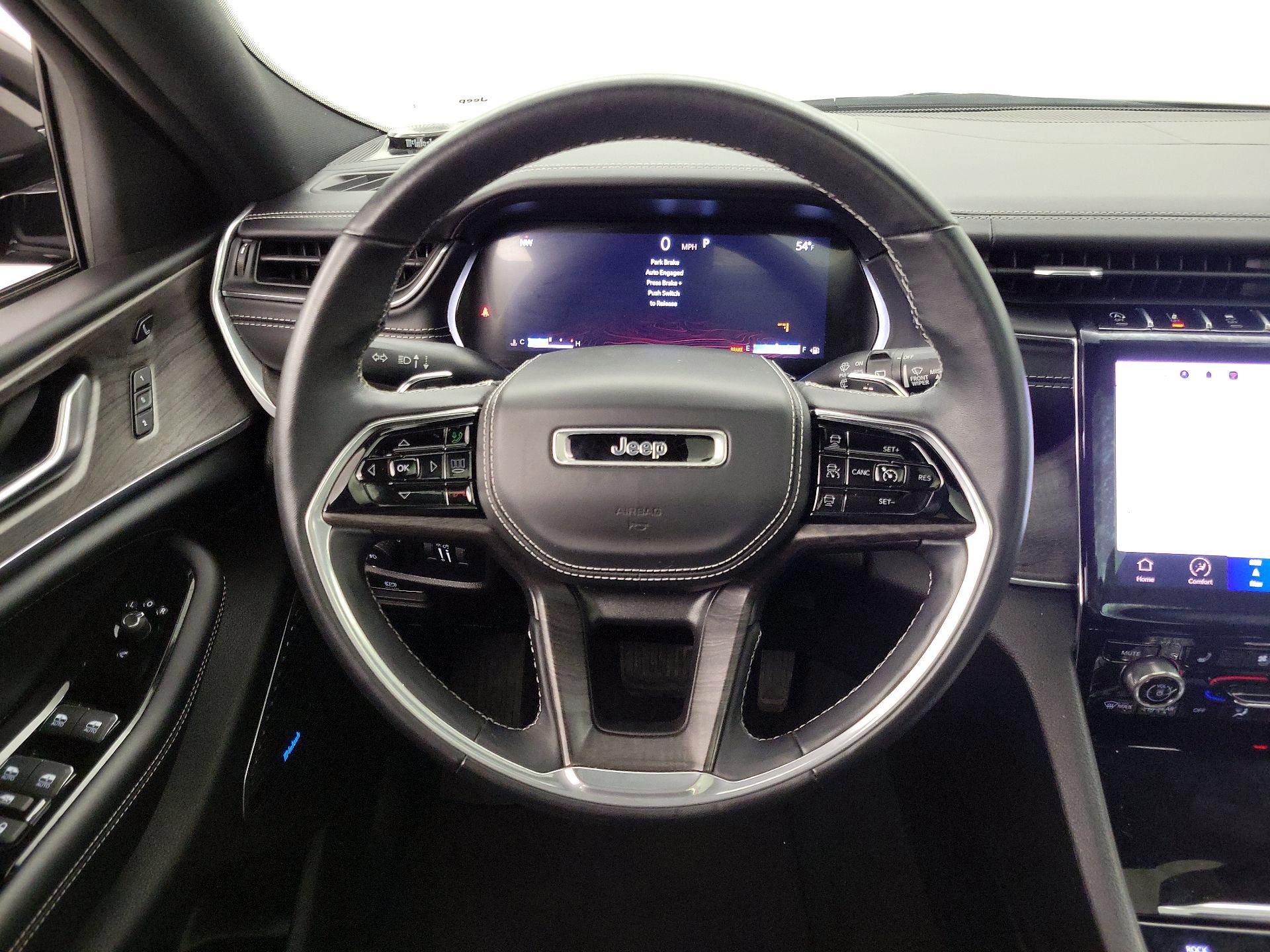Thumbnail: 2022 Jeep Grand Cherokee - 10
