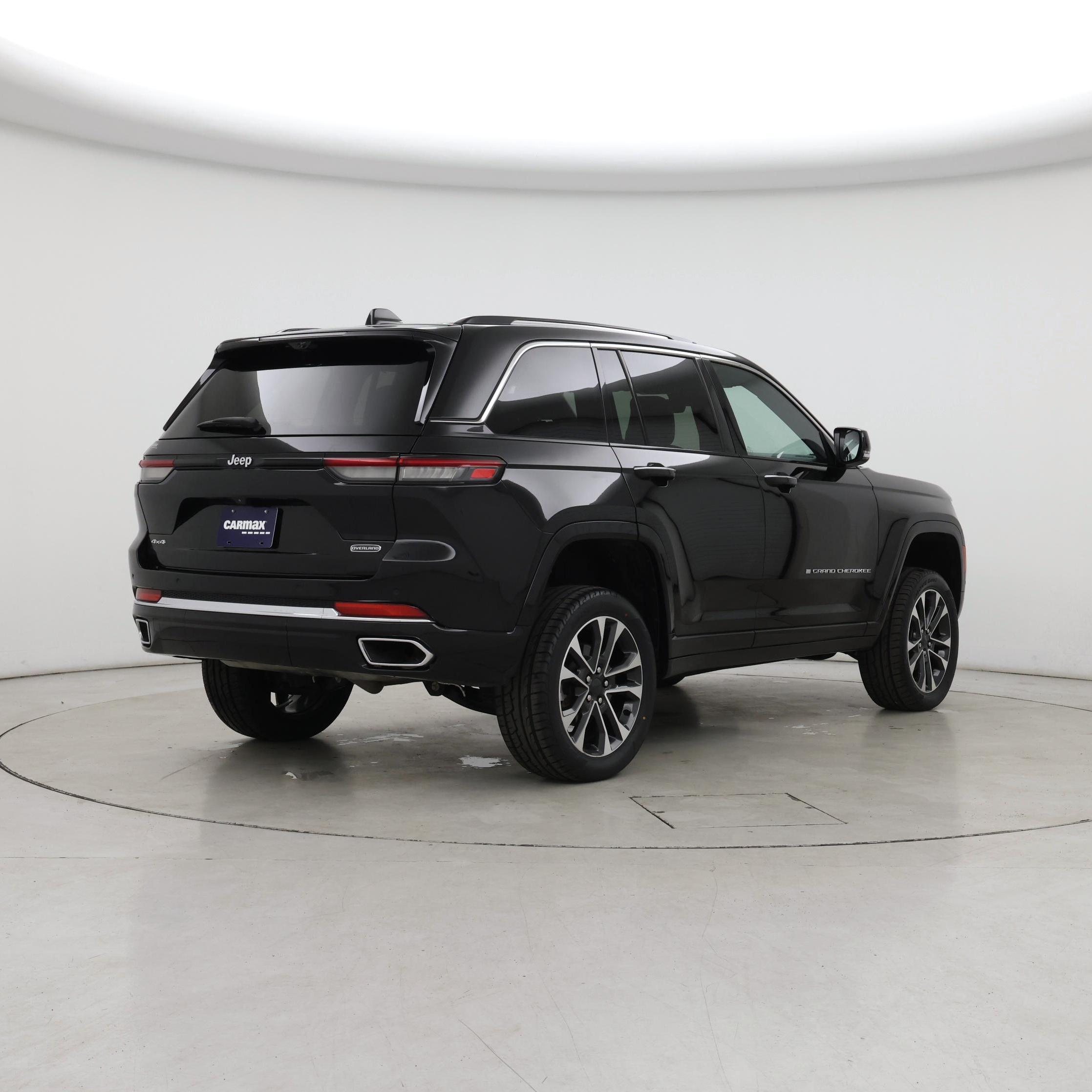 Thumbnail: 2022 Jeep Grand Cherokee - 8