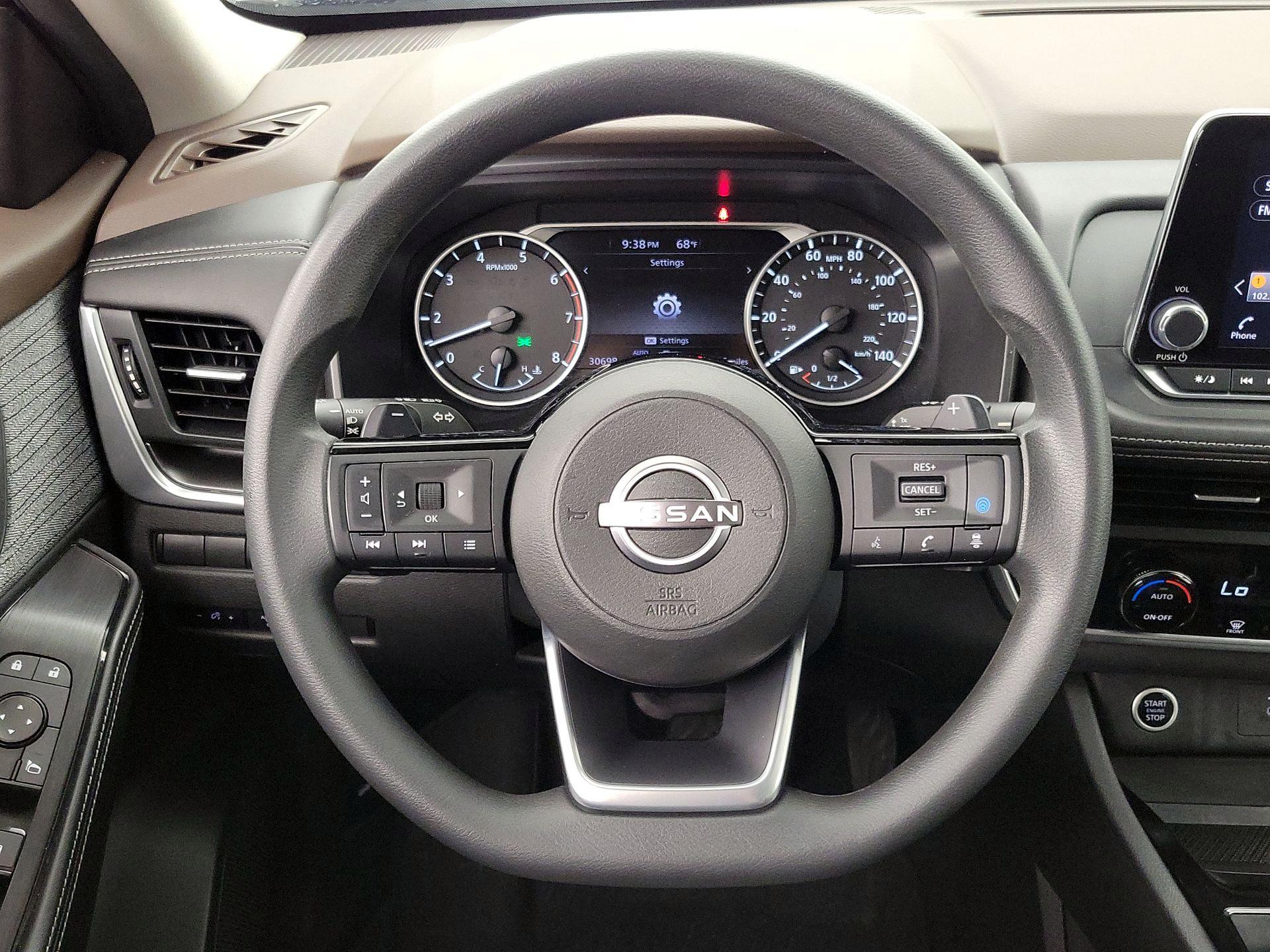 Thumbnail: 2023 Nissan Rogue - 10