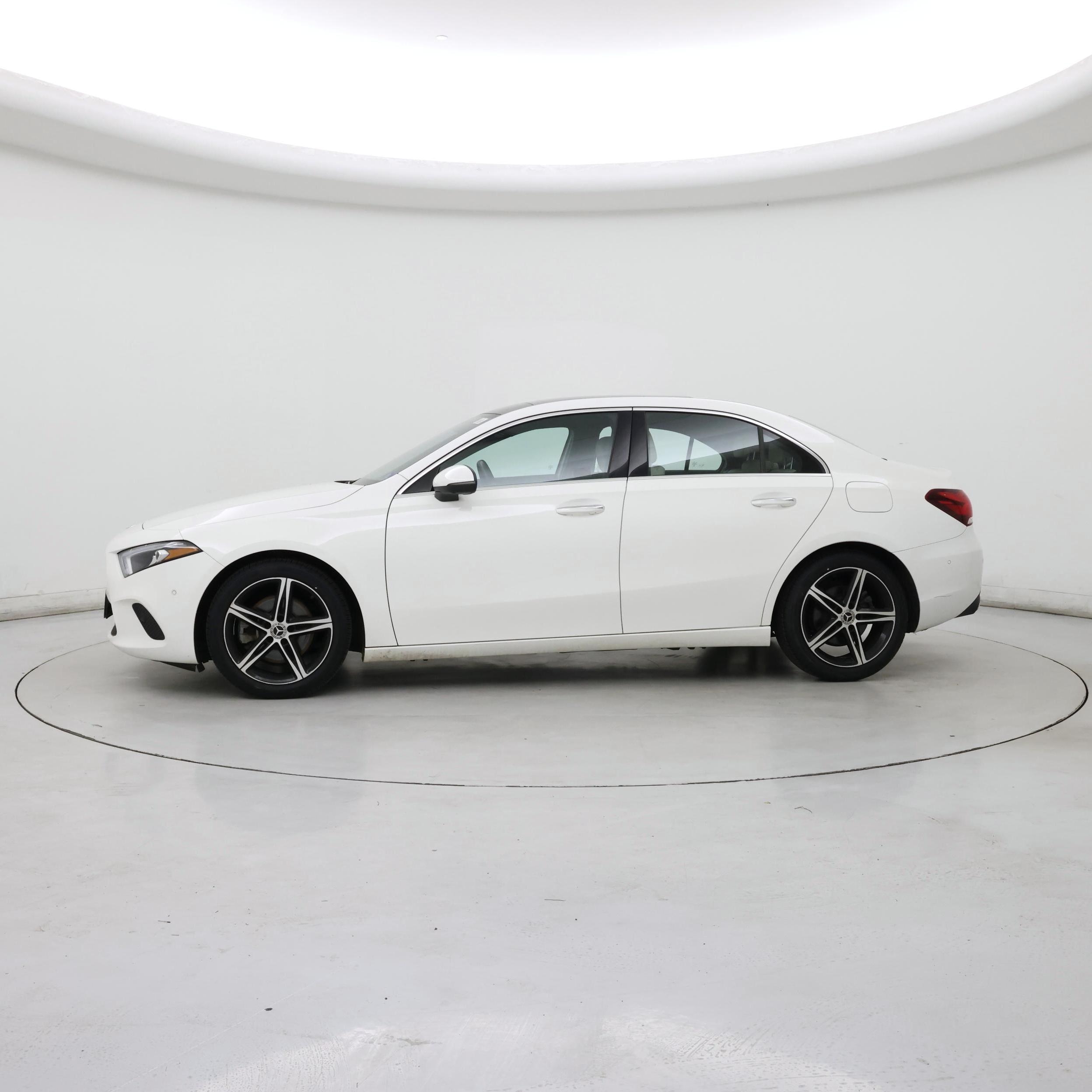 Thumbnail: 2022 Mercedes-Benz A-Class - 3