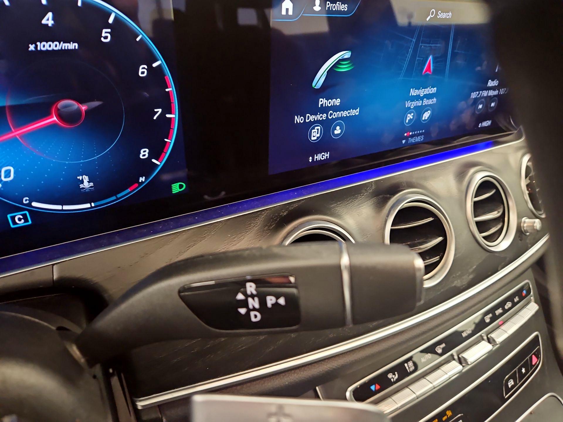 Thumbnail: 2022 Mercedes-Benz E-Class - 18