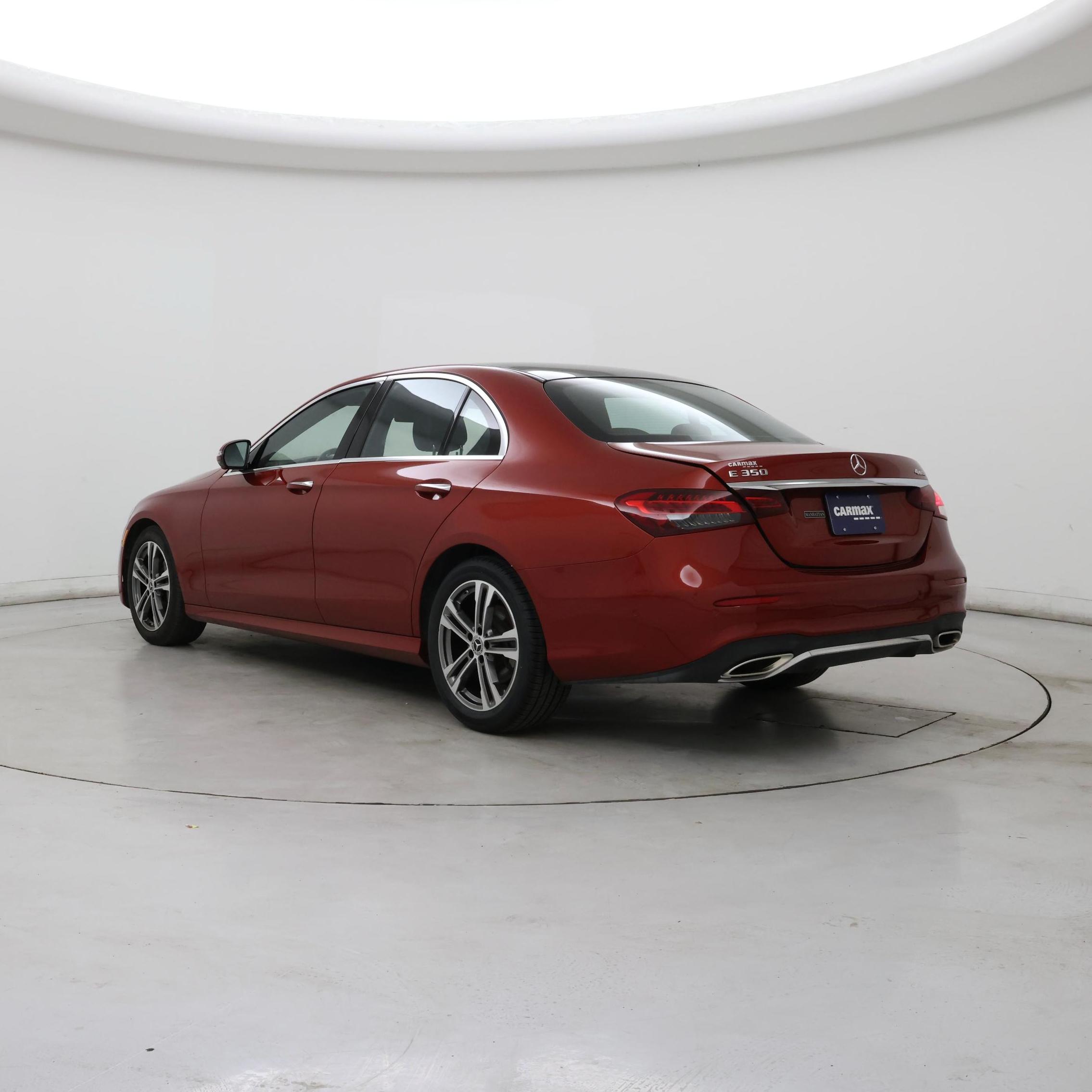 Thumbnail: 2022 Mercedes-Benz E-Class - 2