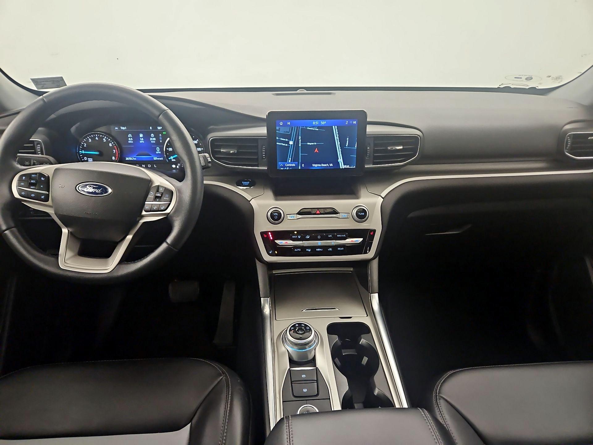 Thumbnail: 2022 Ford Explorer - 9