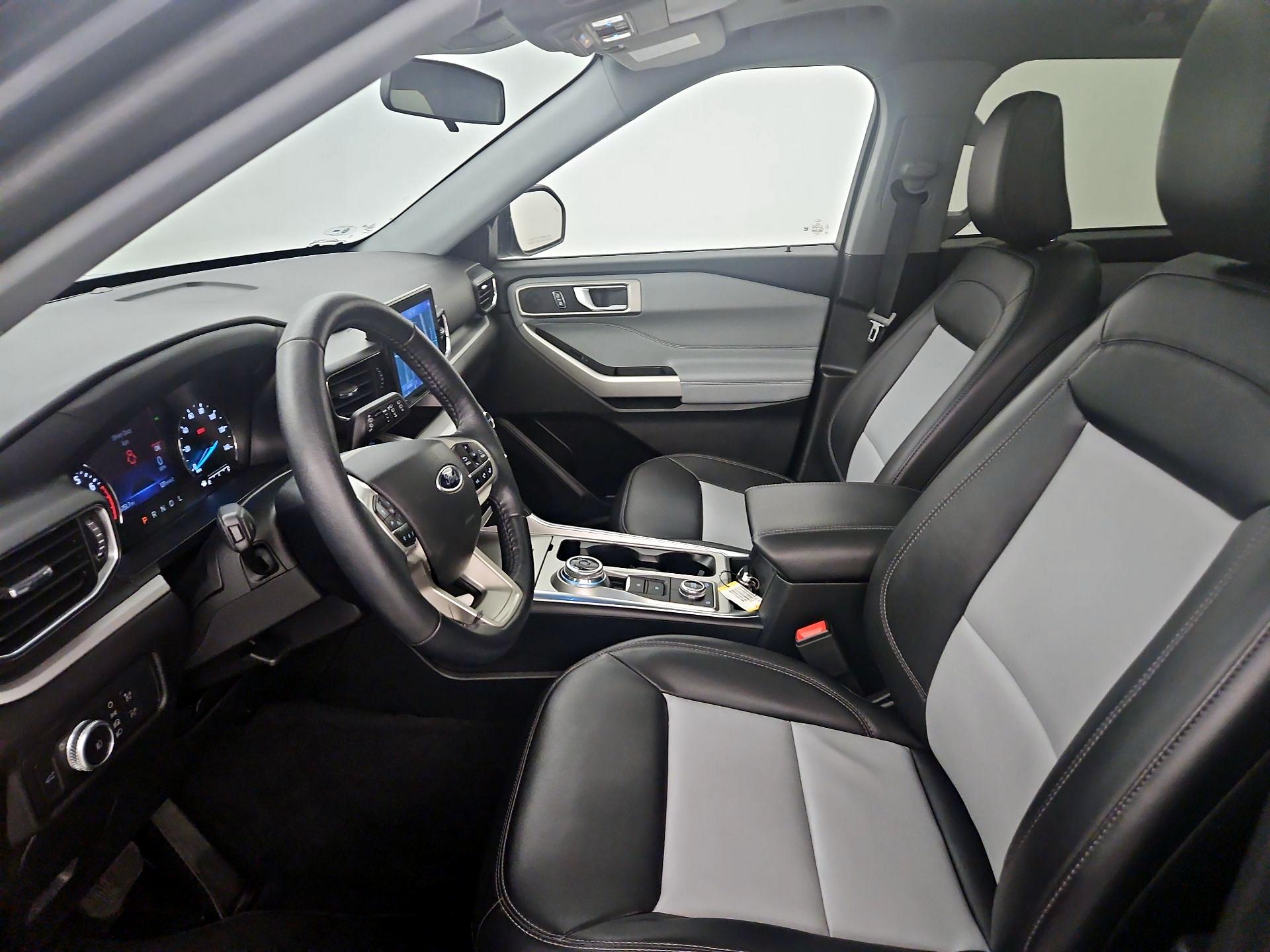 Thumbnail: 2022 Ford Explorer - 11