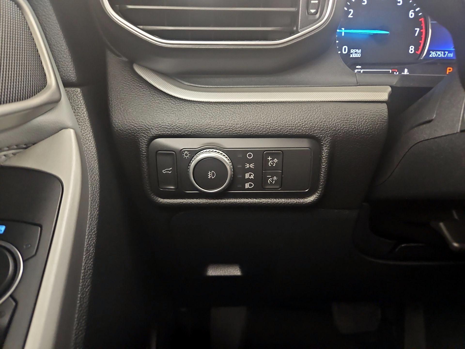 Thumbnail: 2022 Ford Explorer - 13