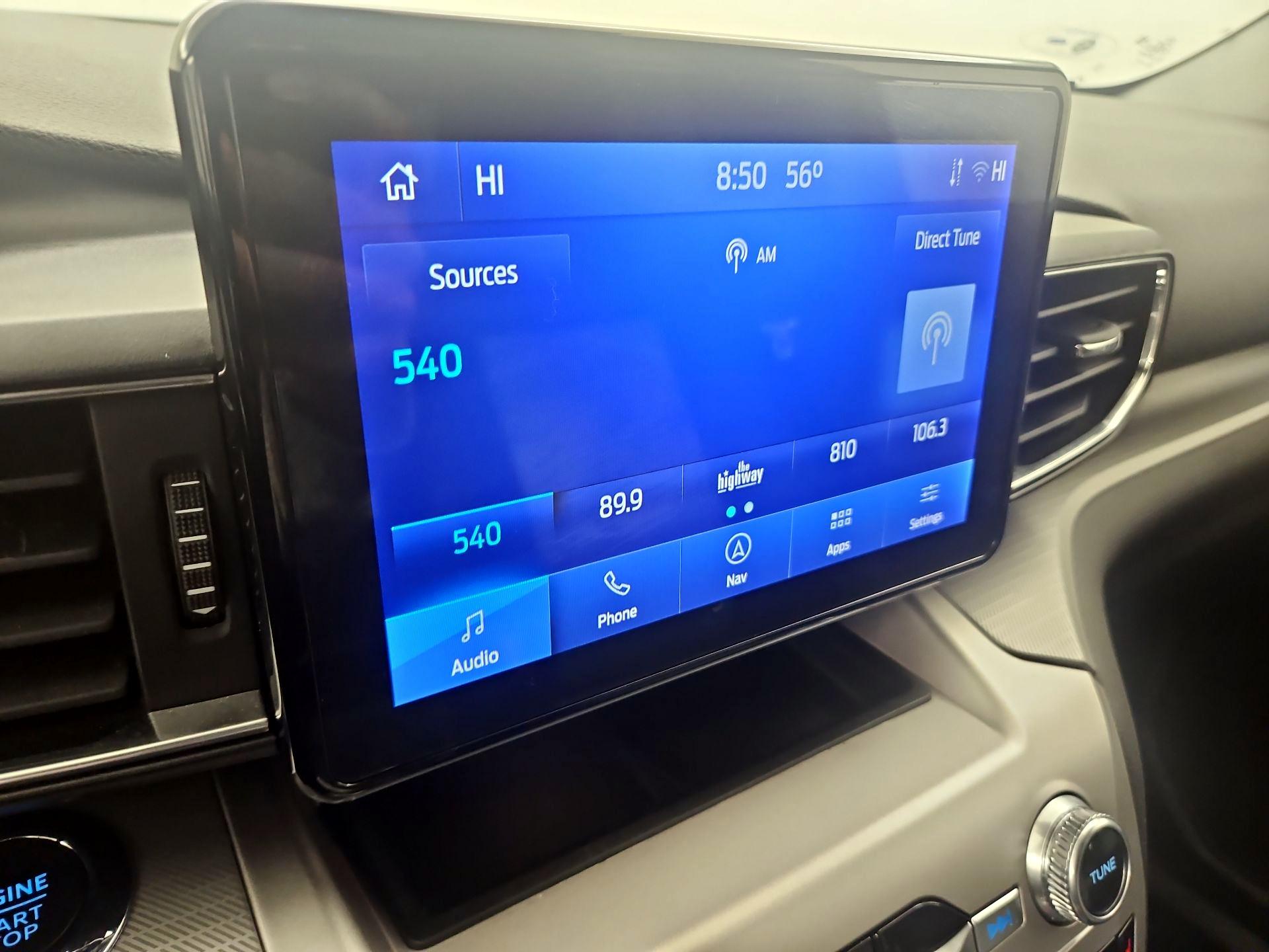 Thumbnail: 2022 Ford Explorer - 16