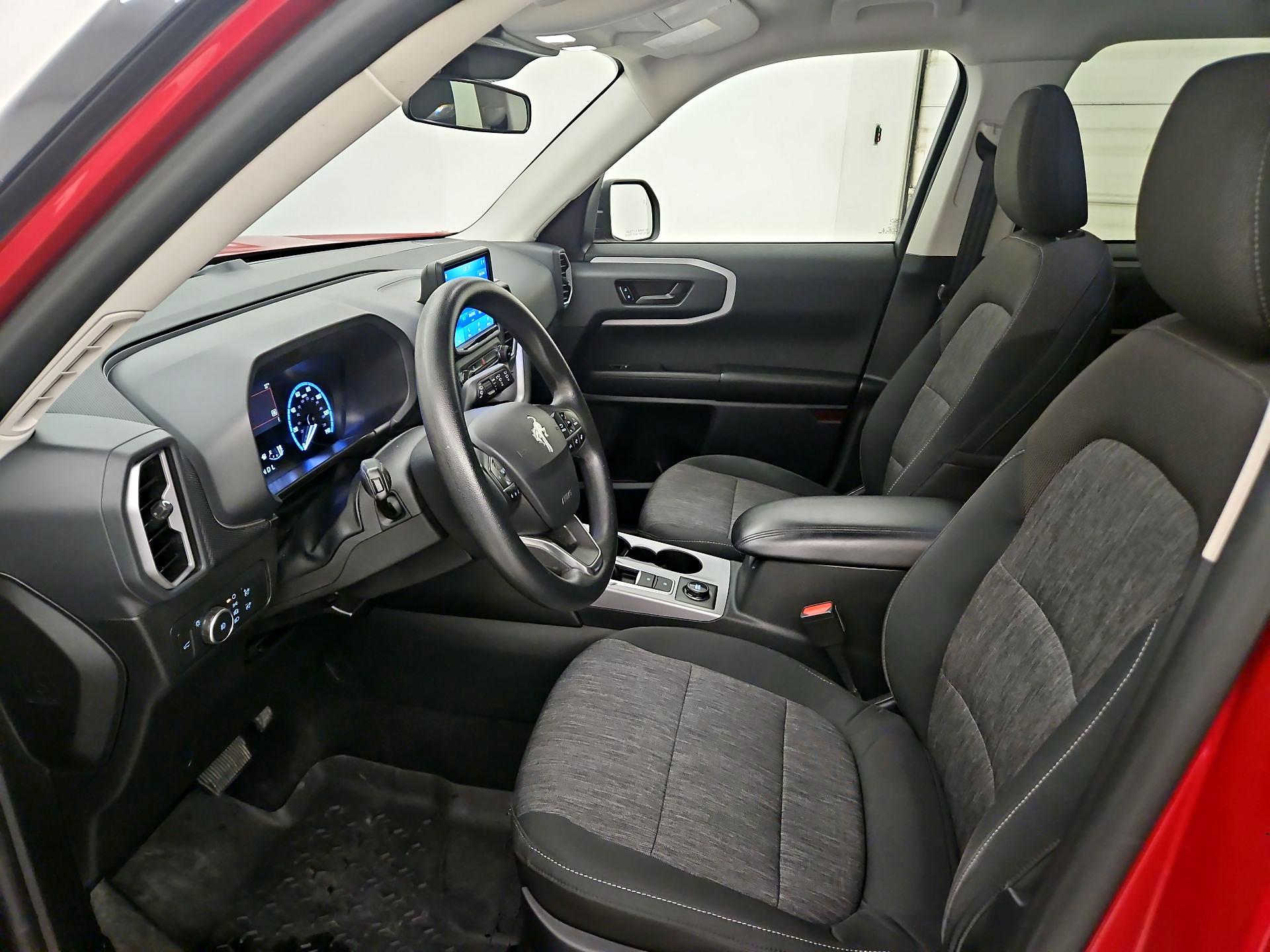 Thumbnail: 2021 Ford Bronco Sport - 11