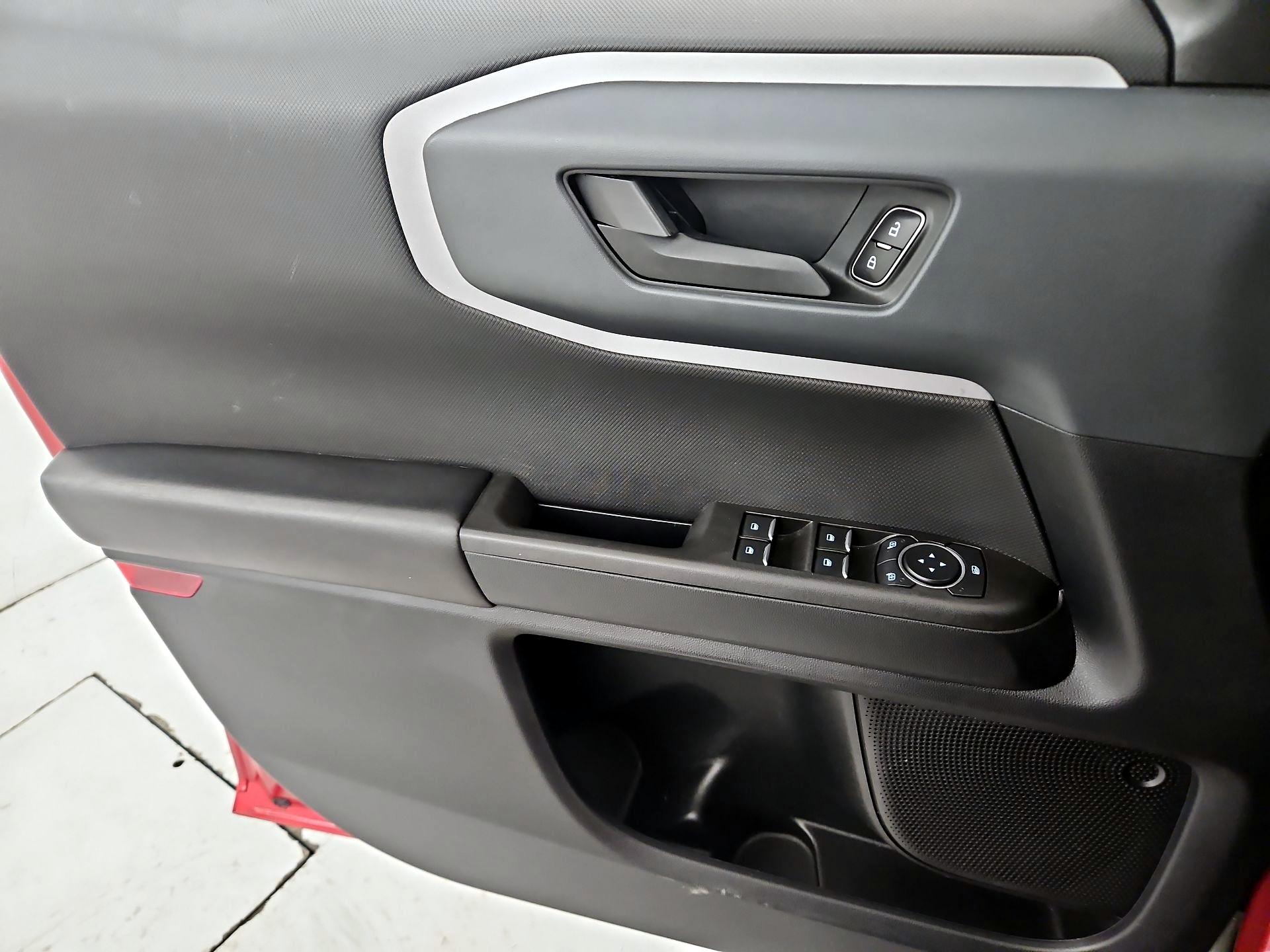 Thumbnail: 2021 Ford Bronco Sport - 12