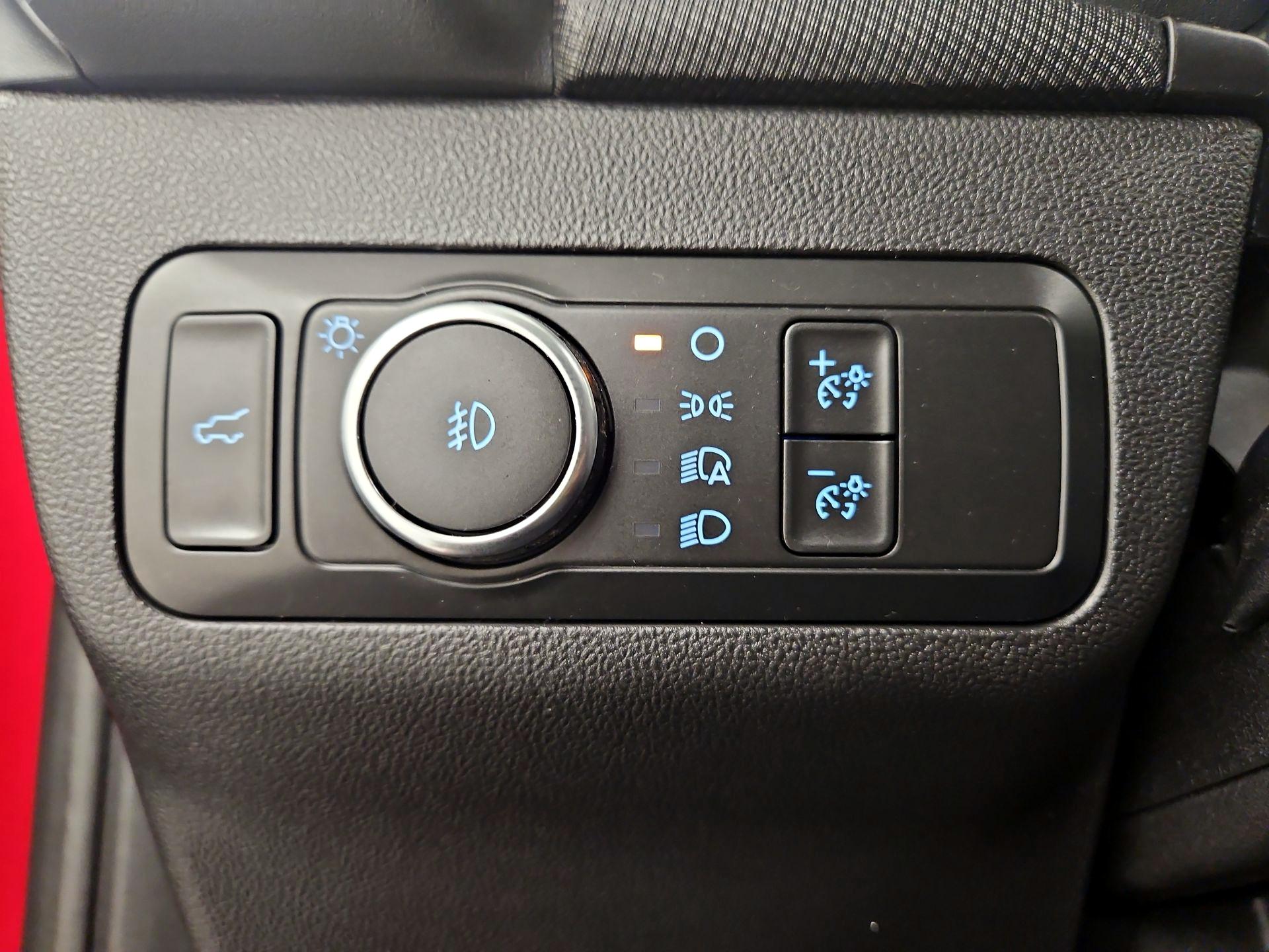 Thumbnail: 2021 Ford Bronco Sport - 13