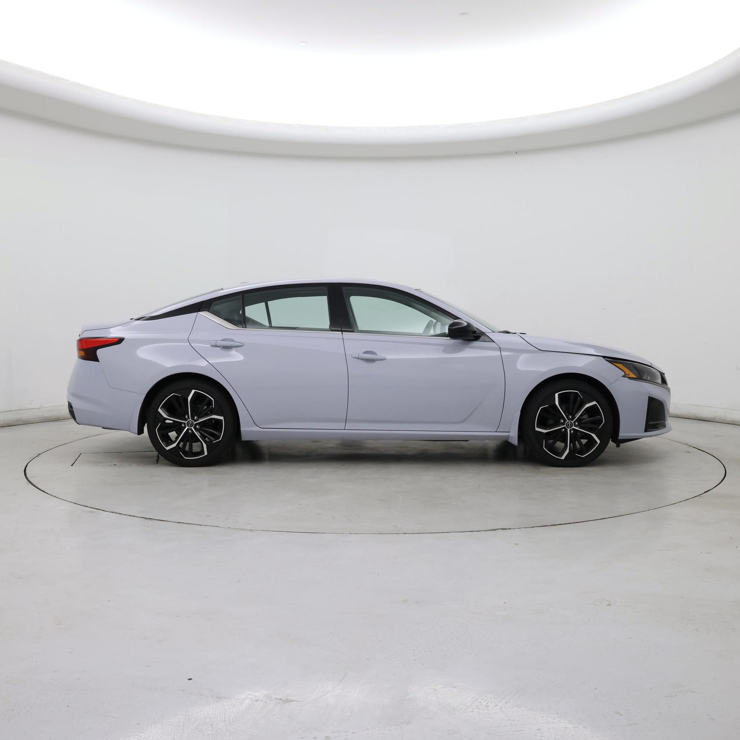 Thumbnail: 2024 Nissan Altima - 7