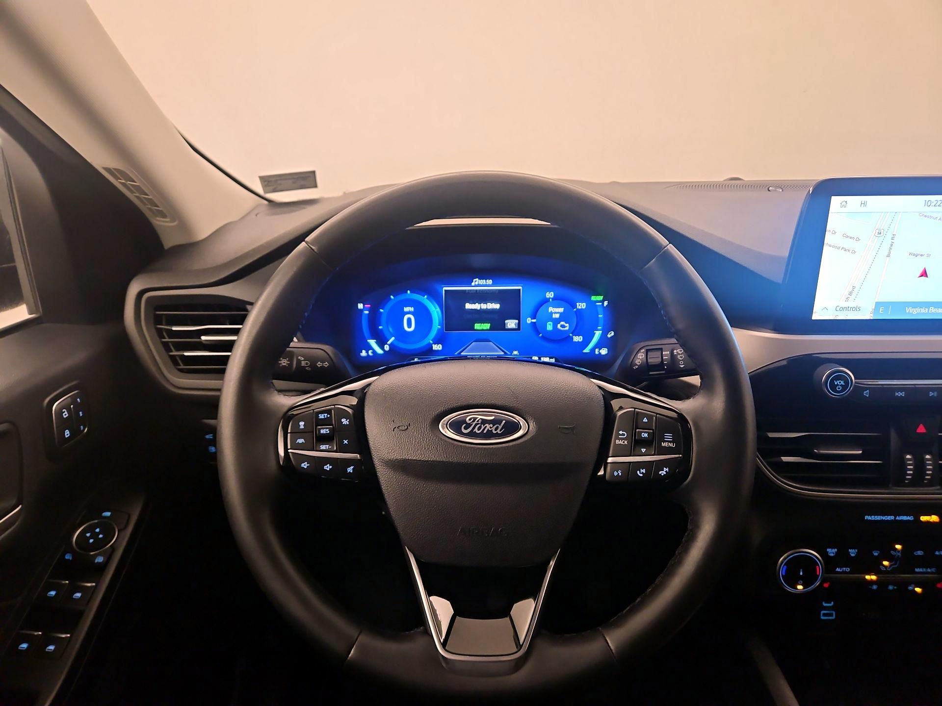 Thumbnail: 2022 Ford Escape - 10