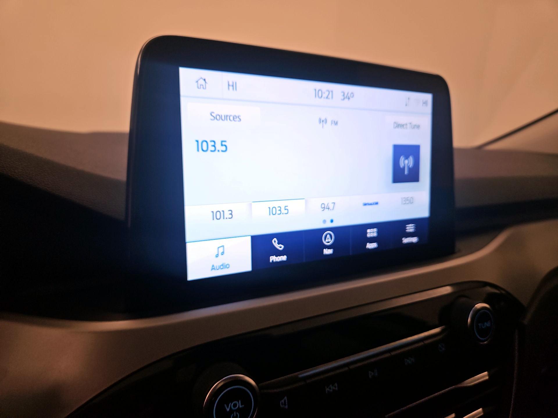 Thumbnail: 2022 Ford Escape - 16