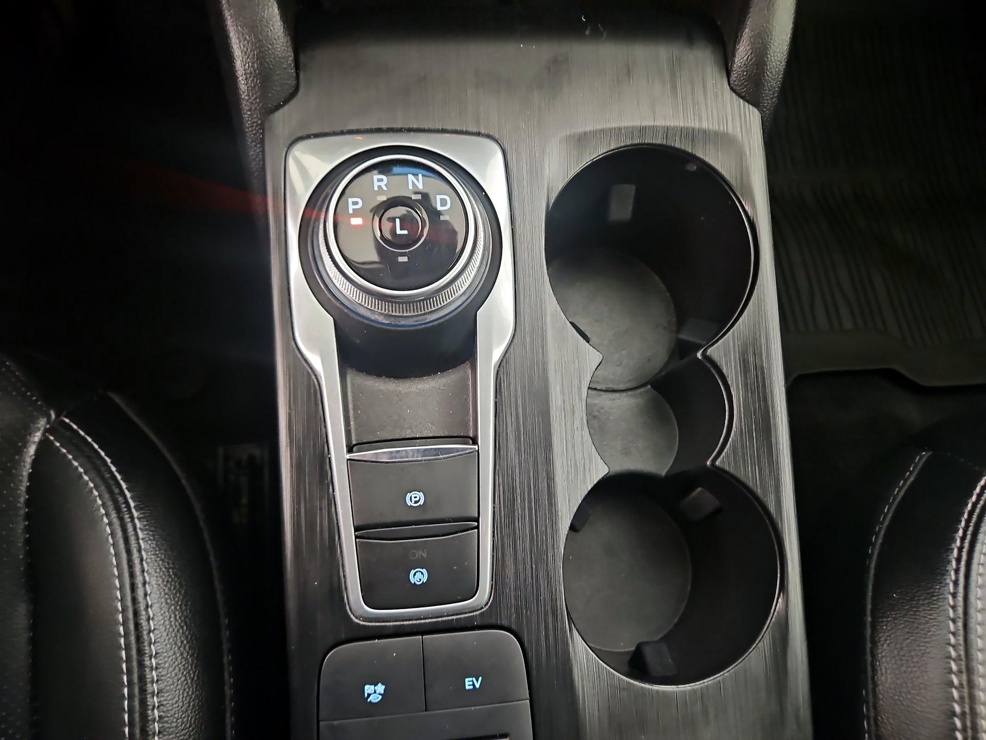 Thumbnail: 2022 Ford Escape - 18