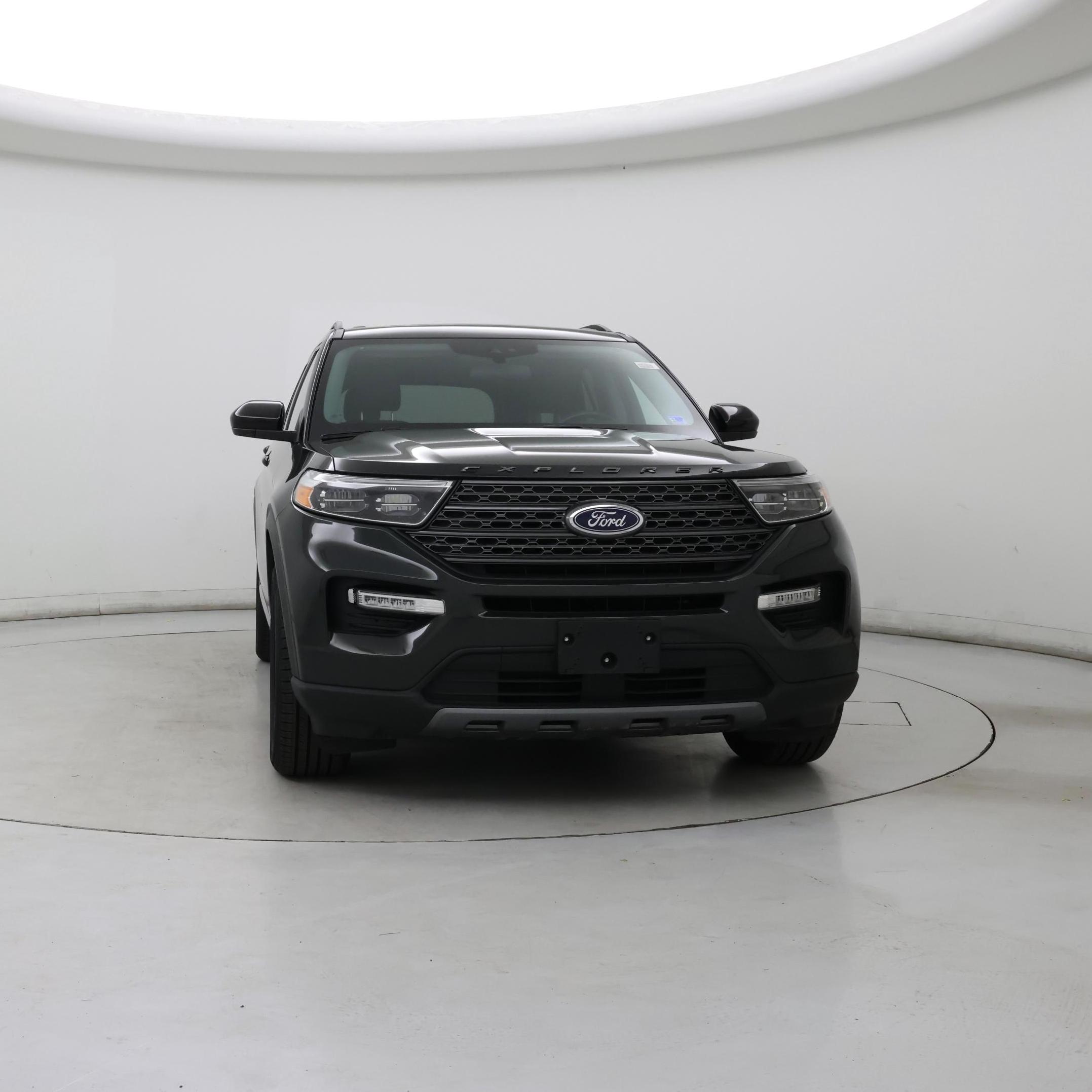 Thumbnail: 2023 Ford Explorer - 5