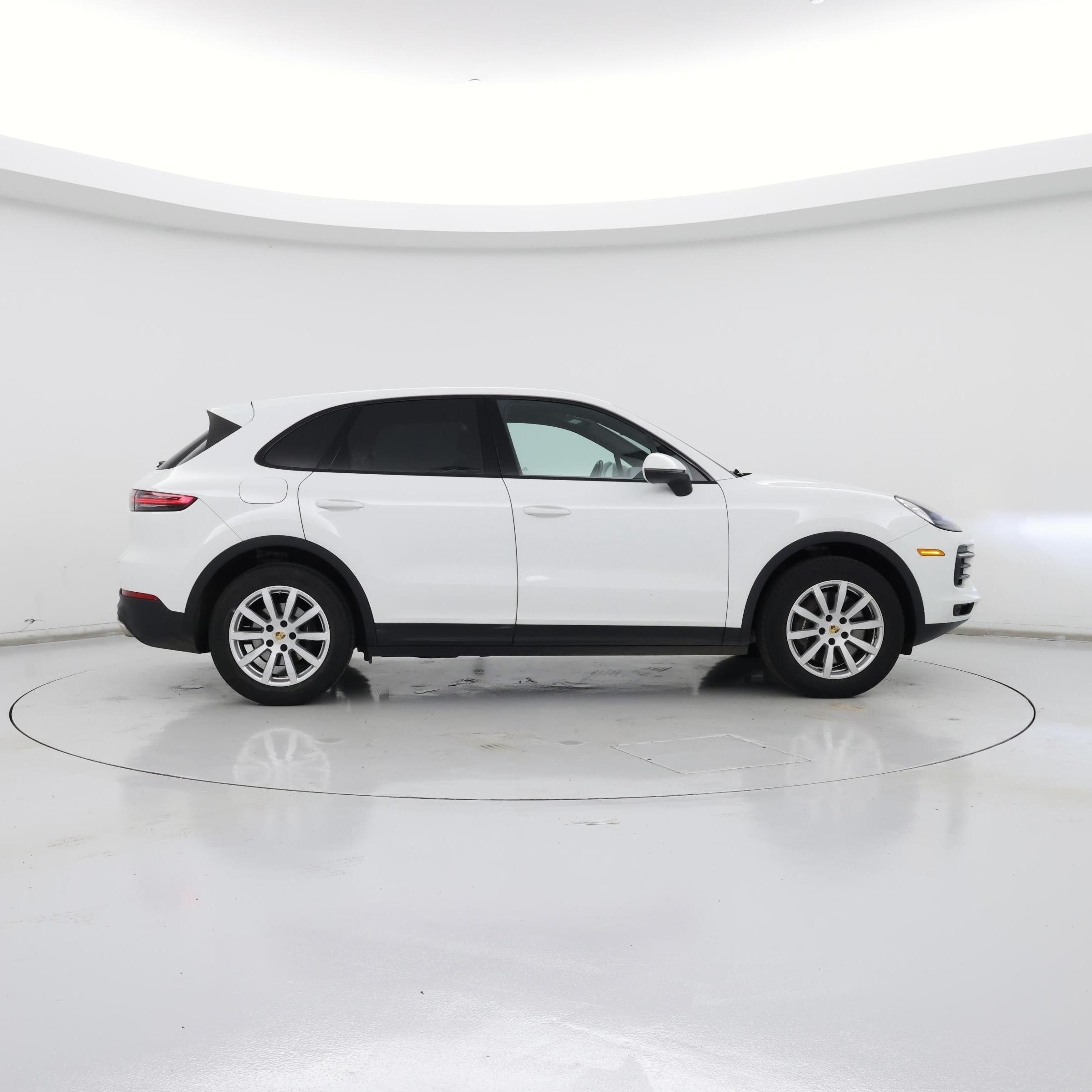 Thumbnail: 2022 Porsche Cayenne - 7