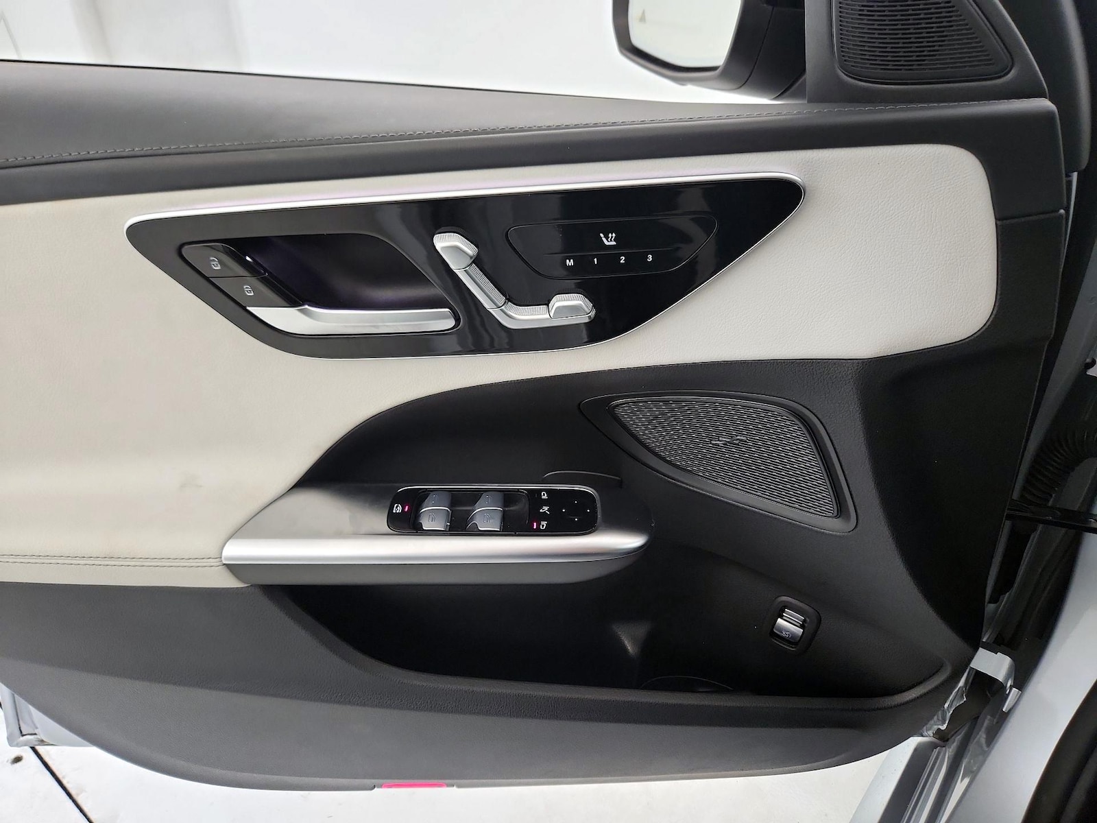 2023 Mercedes-Benz C-Class Sedan C 300 - Photo 13