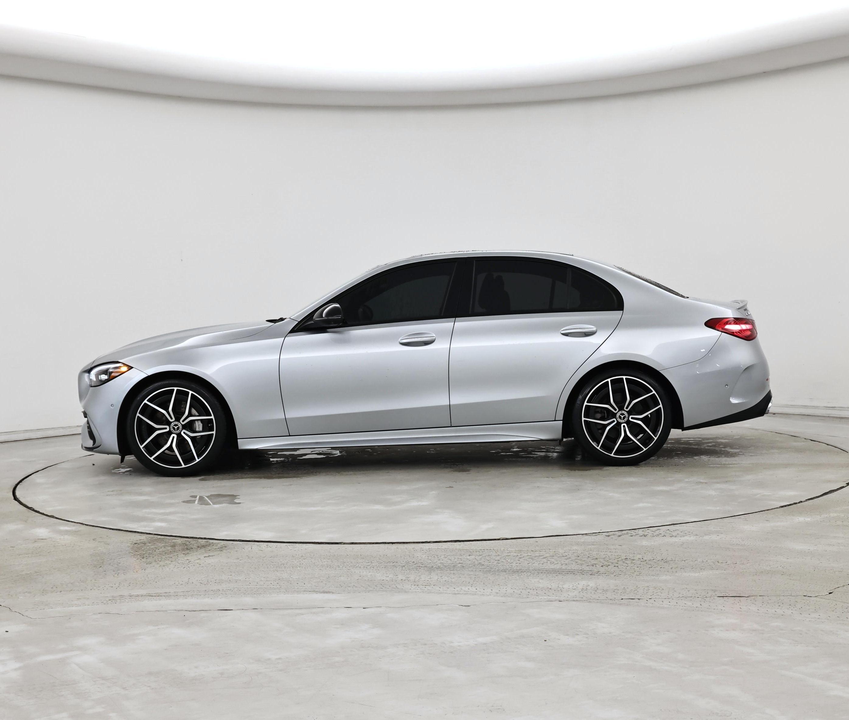 Thumbnail: 2023 Mercedes-Benz C-Class - 3