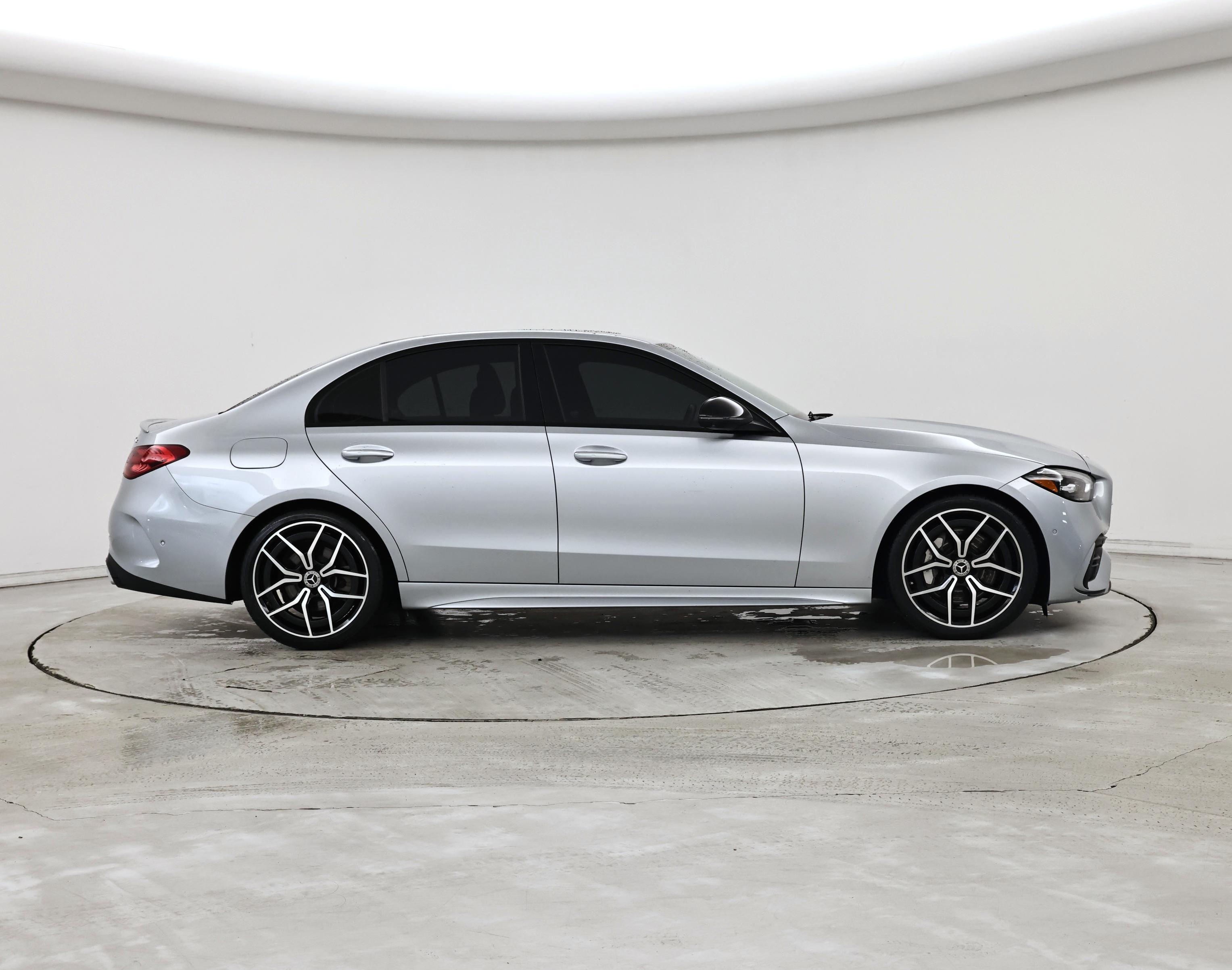 Thumbnail: 2023 Mercedes-Benz C-Class - 7