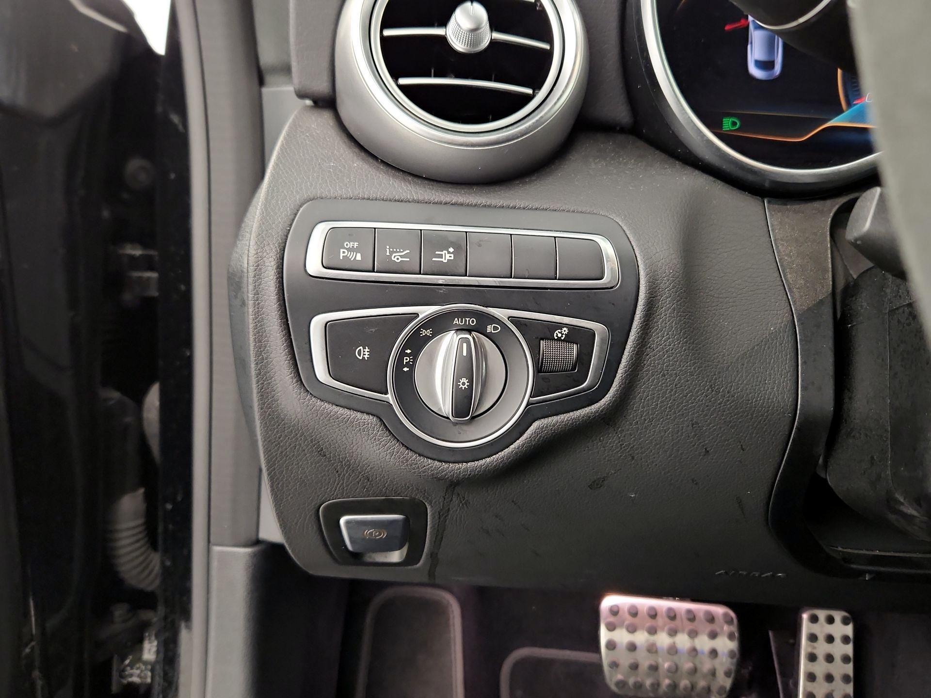 Thumbnail: 2022 Mercedes-Benz C-Class - 13