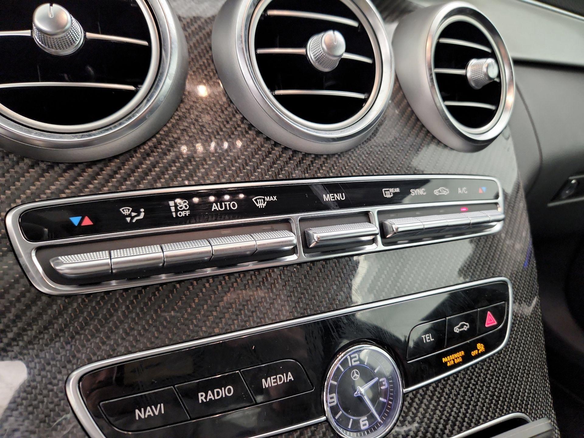 Thumbnail: 2022 Mercedes-Benz C-Class - 16