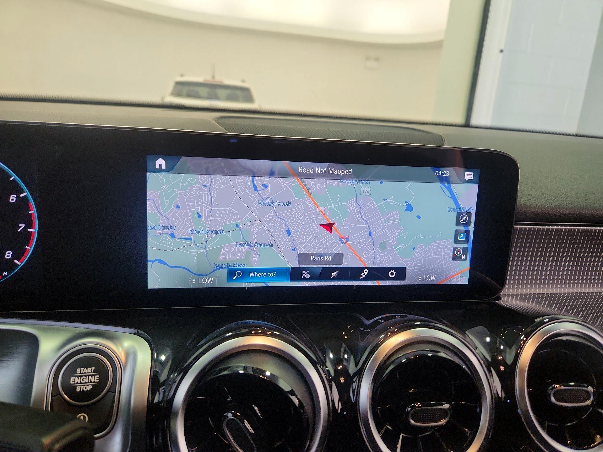 Thumbnail: 2022 Mercedes-Benz GLB - 14