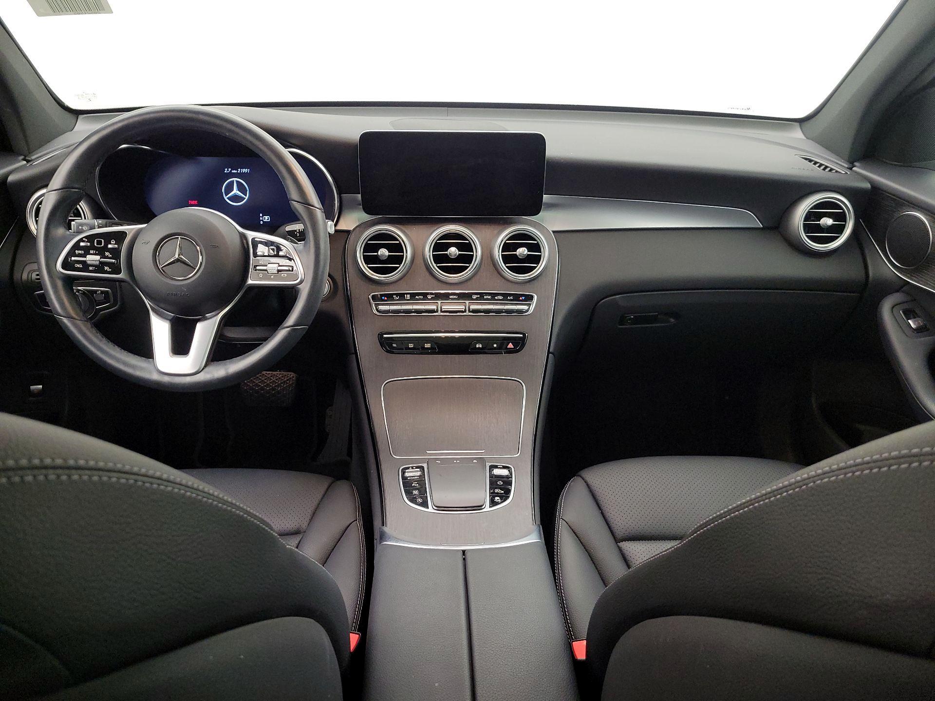 Thumbnail: 2022 Mercedes-Benz GLC - 9