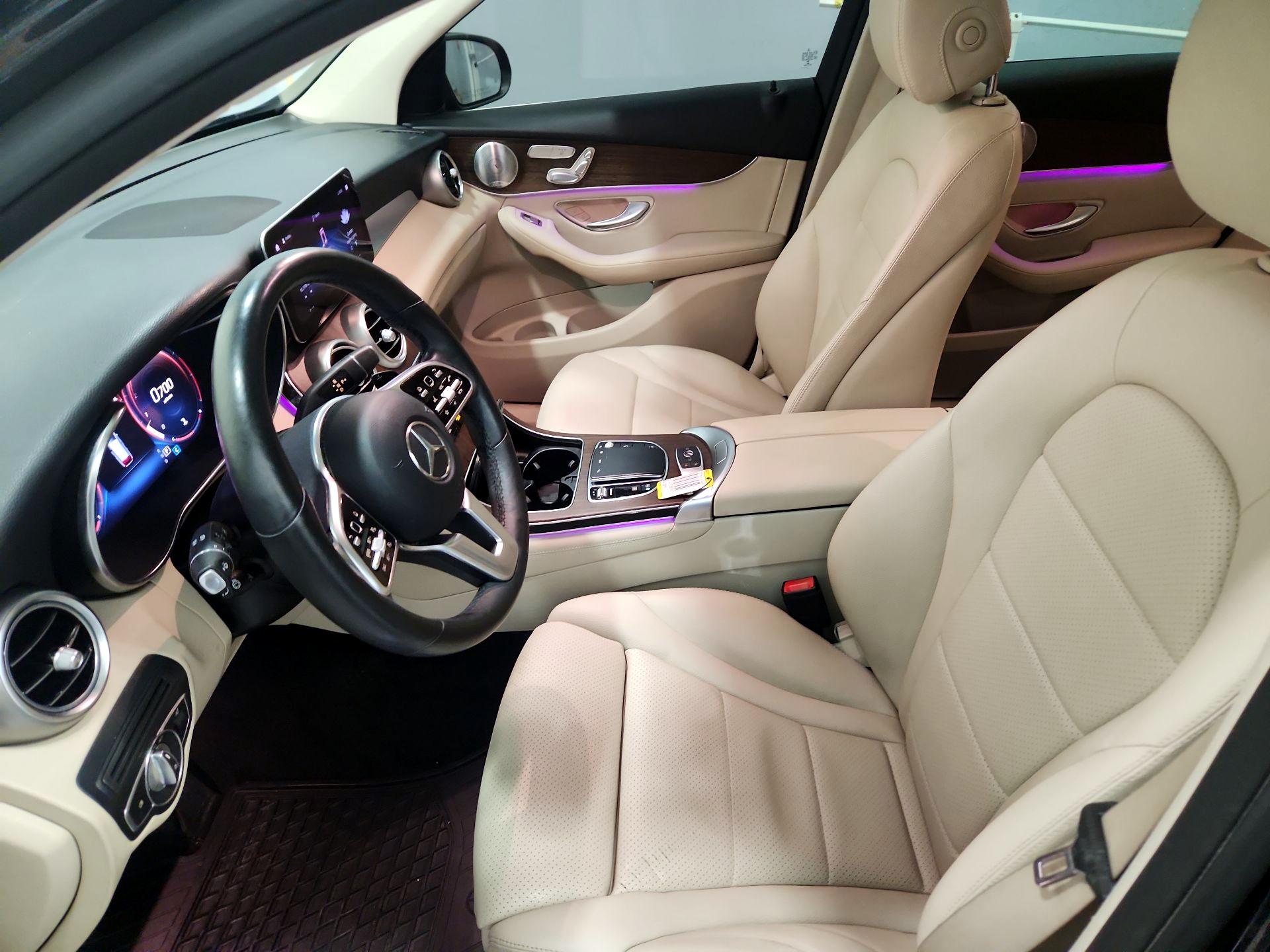 Thumbnail: 2020 Mercedes-Benz GLC - 11