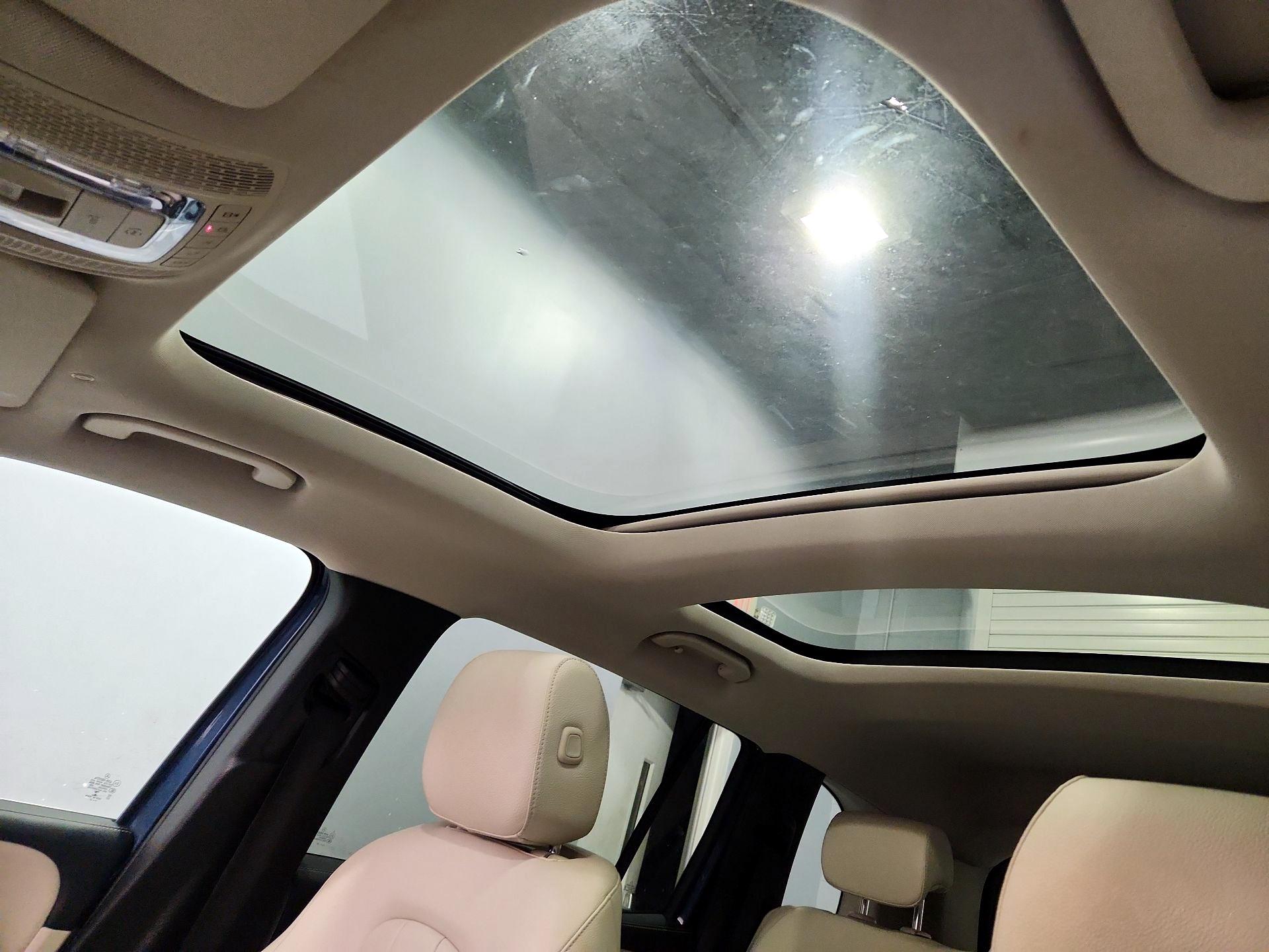 Thumbnail: 2021 Mercedes-Benz GLB - 18