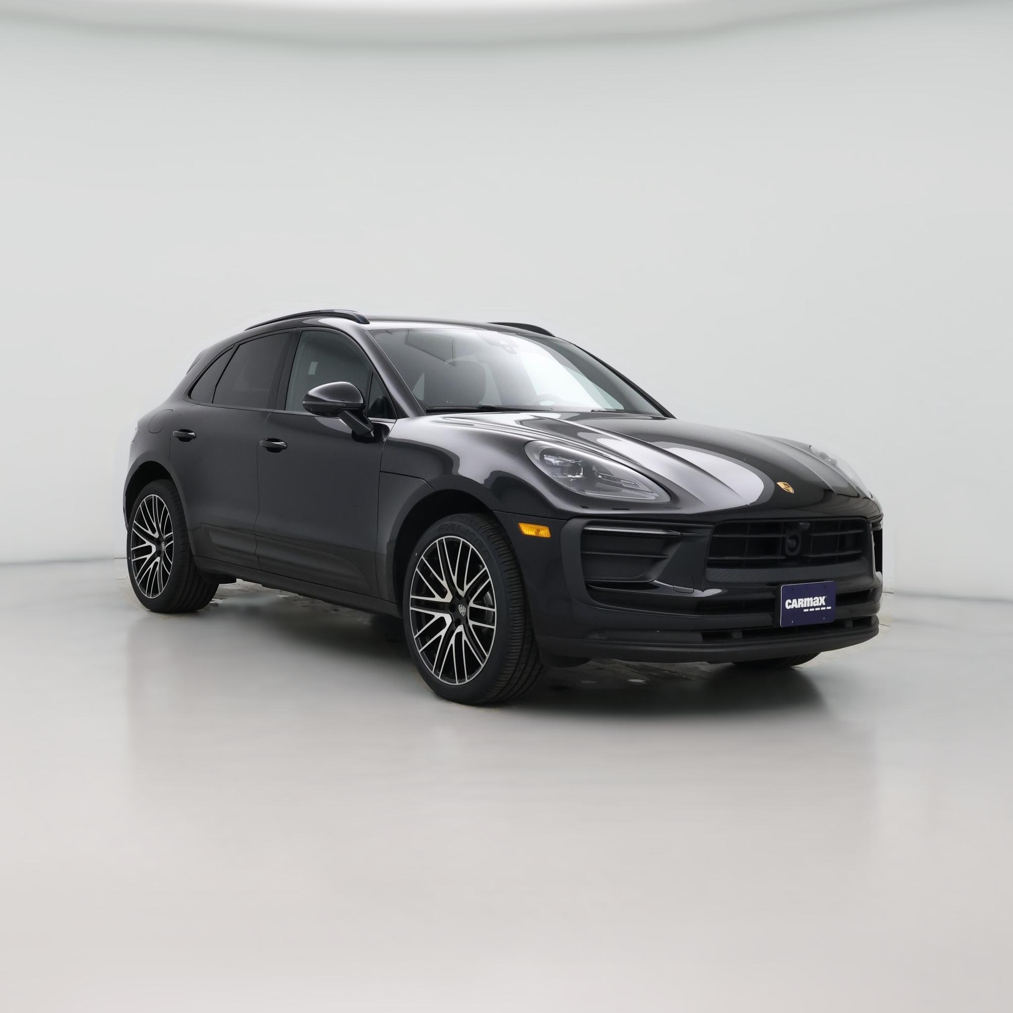Thumbnail: 2022 Porsche Macan - 1