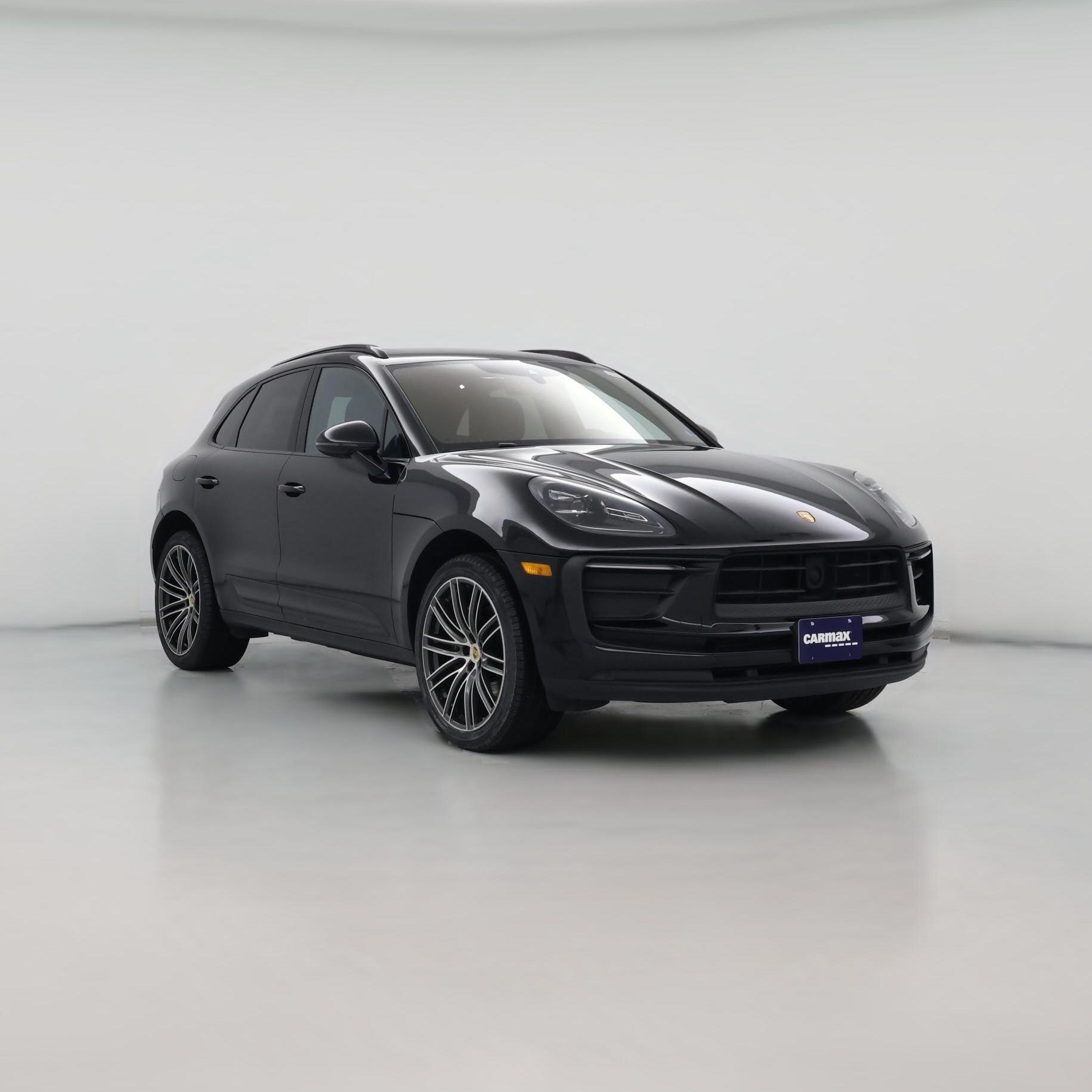 Thumbnail: 2023 Porsche Macan - 1