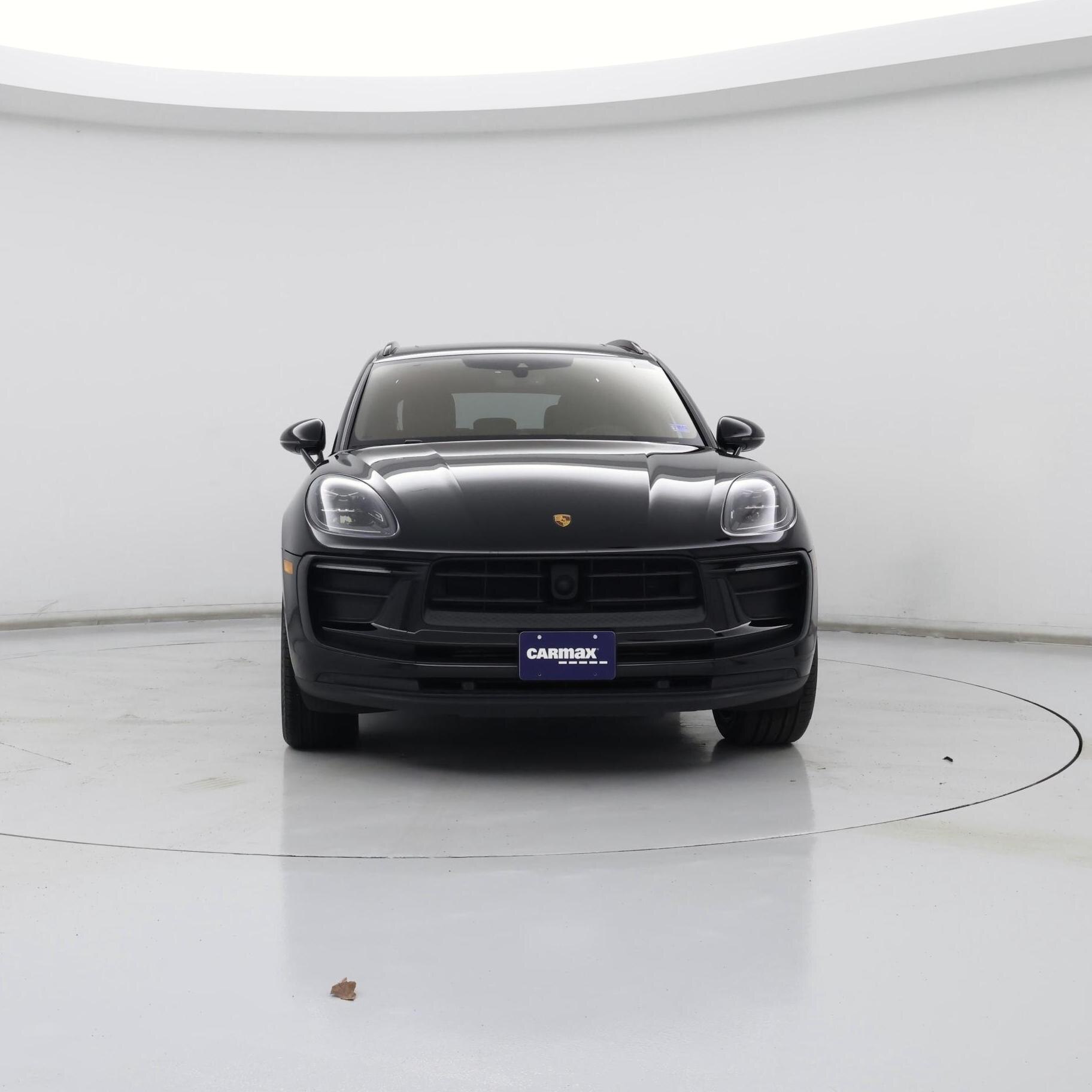 Thumbnail: 2023 Porsche Macan - 5