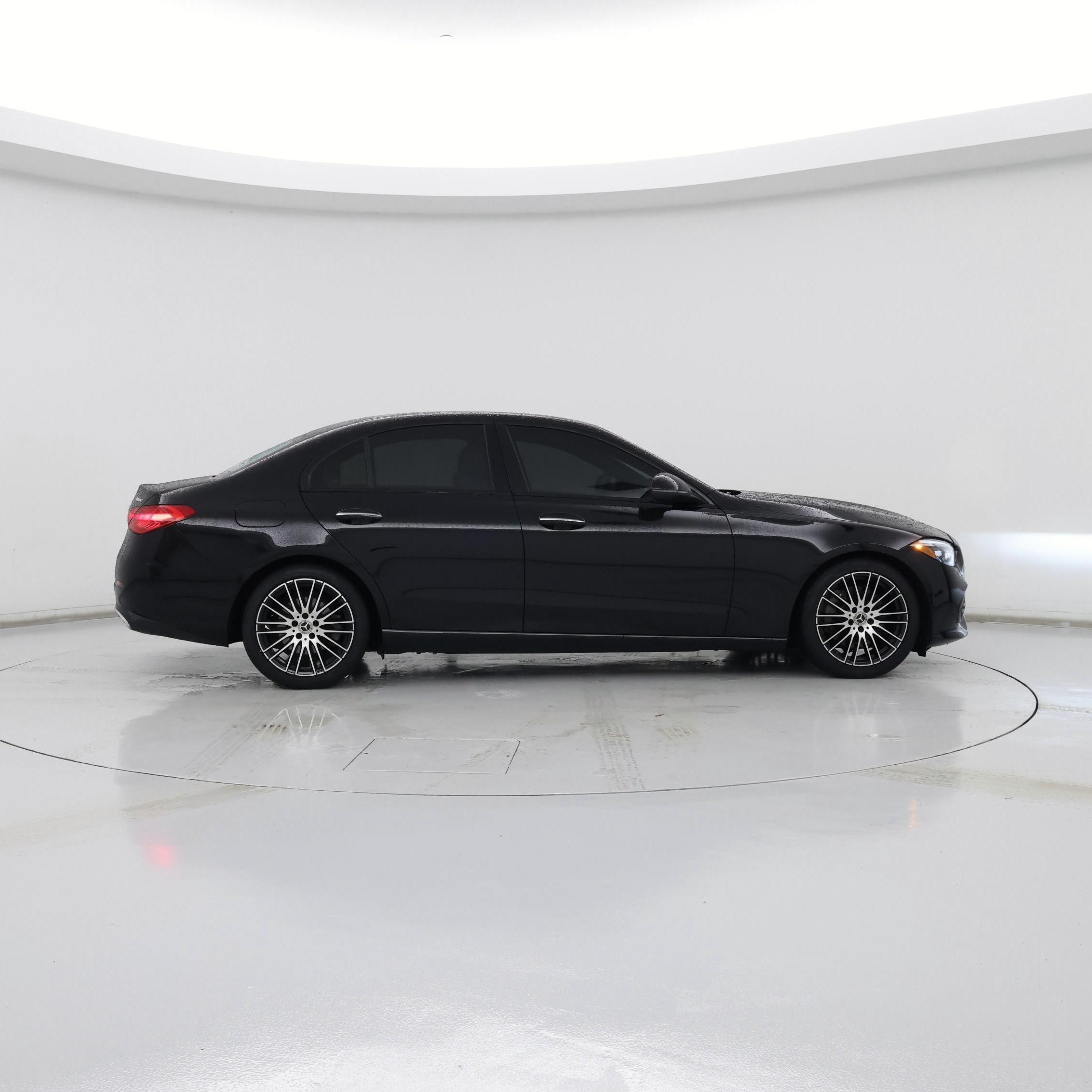 Thumbnail: 2022 Mercedes-Benz C-Class - 7