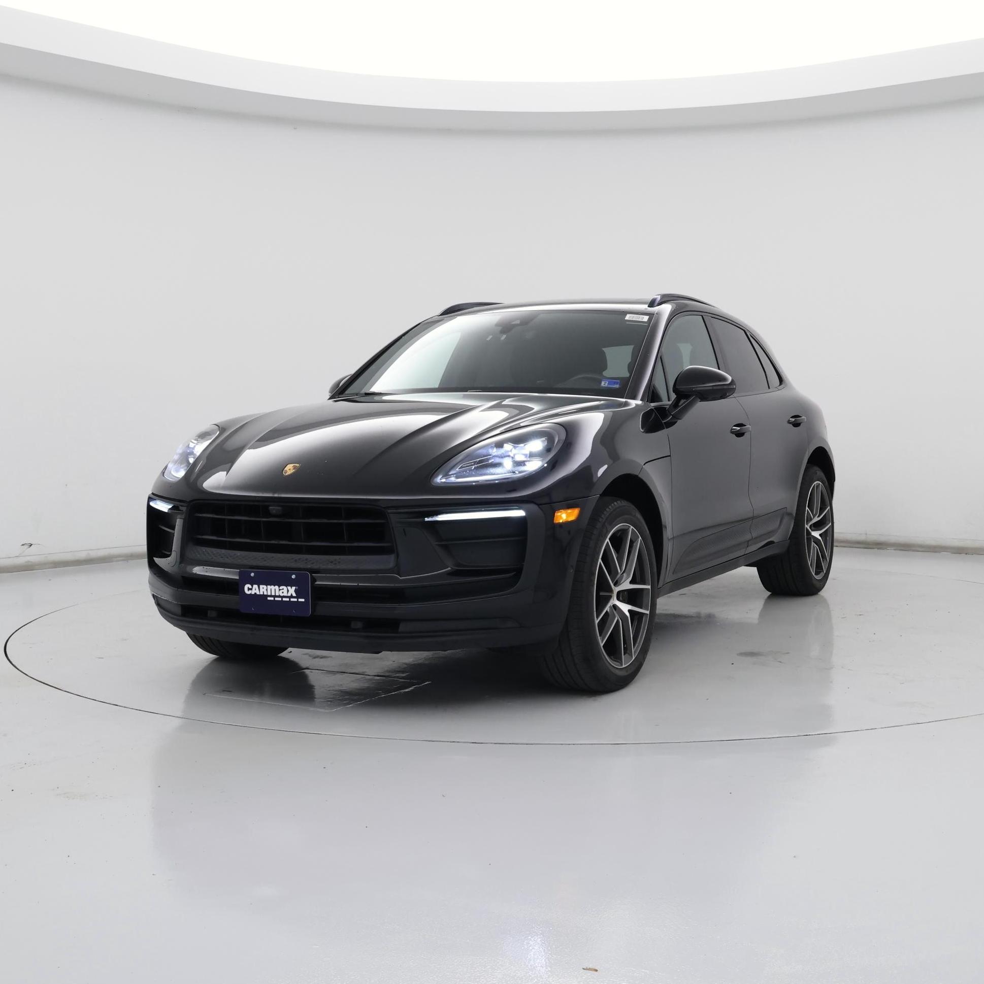Thumbnail: 2022 Porsche Macan - 4