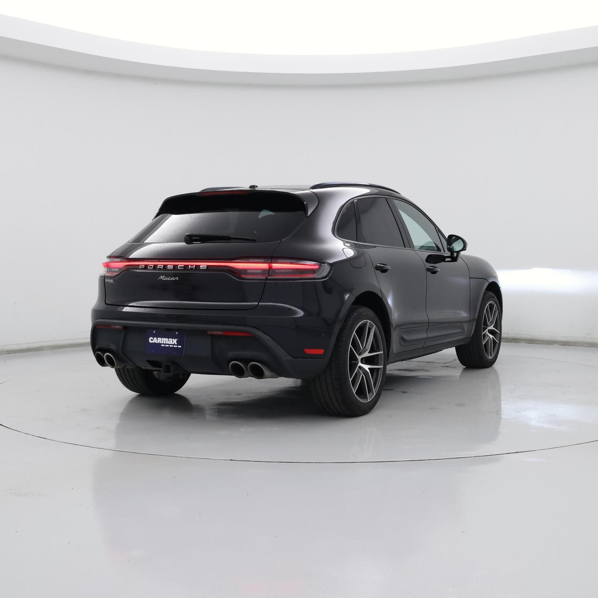 Thumbnail: 2022 Porsche Macan - 8