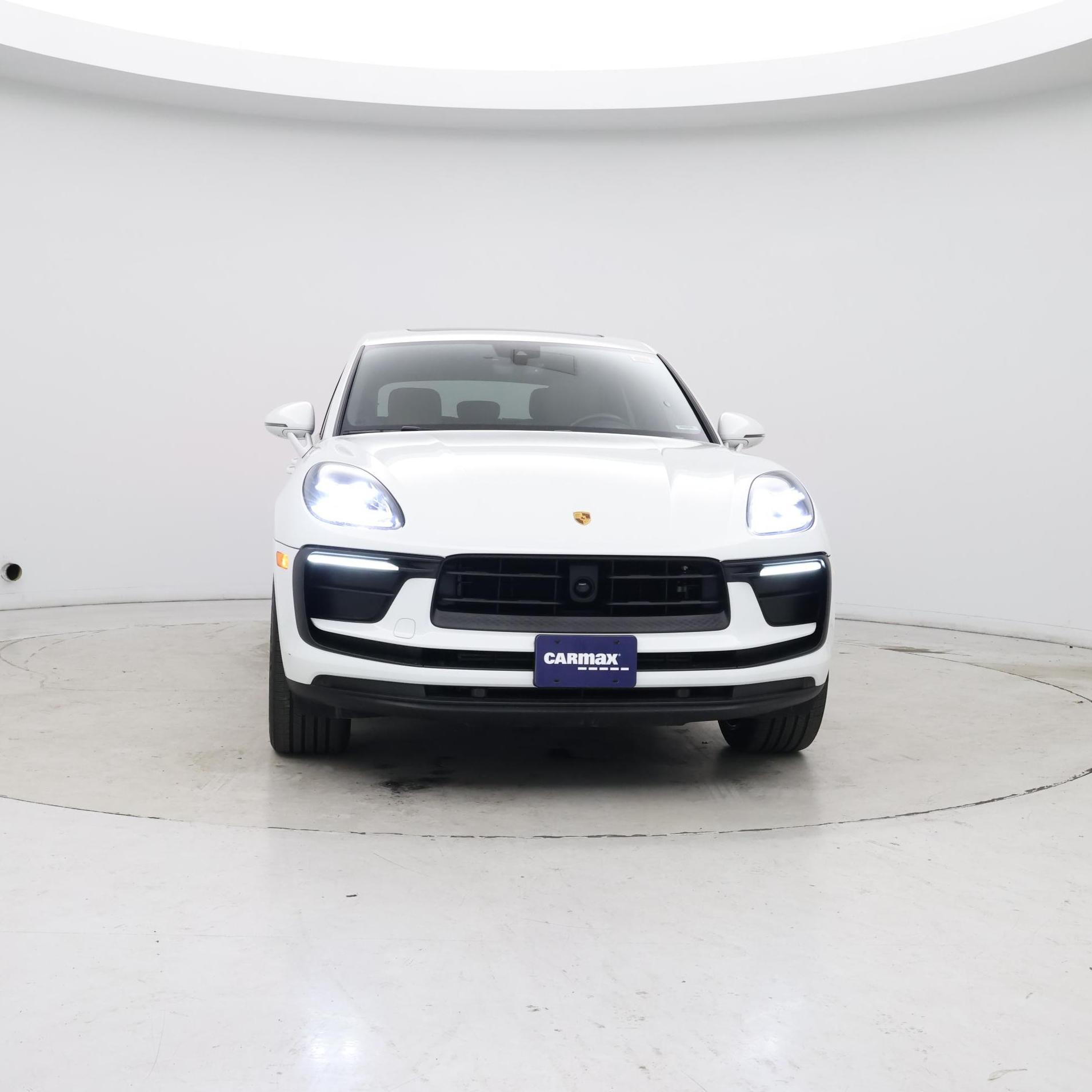 Thumbnail: 2022 Porsche Macan - 5