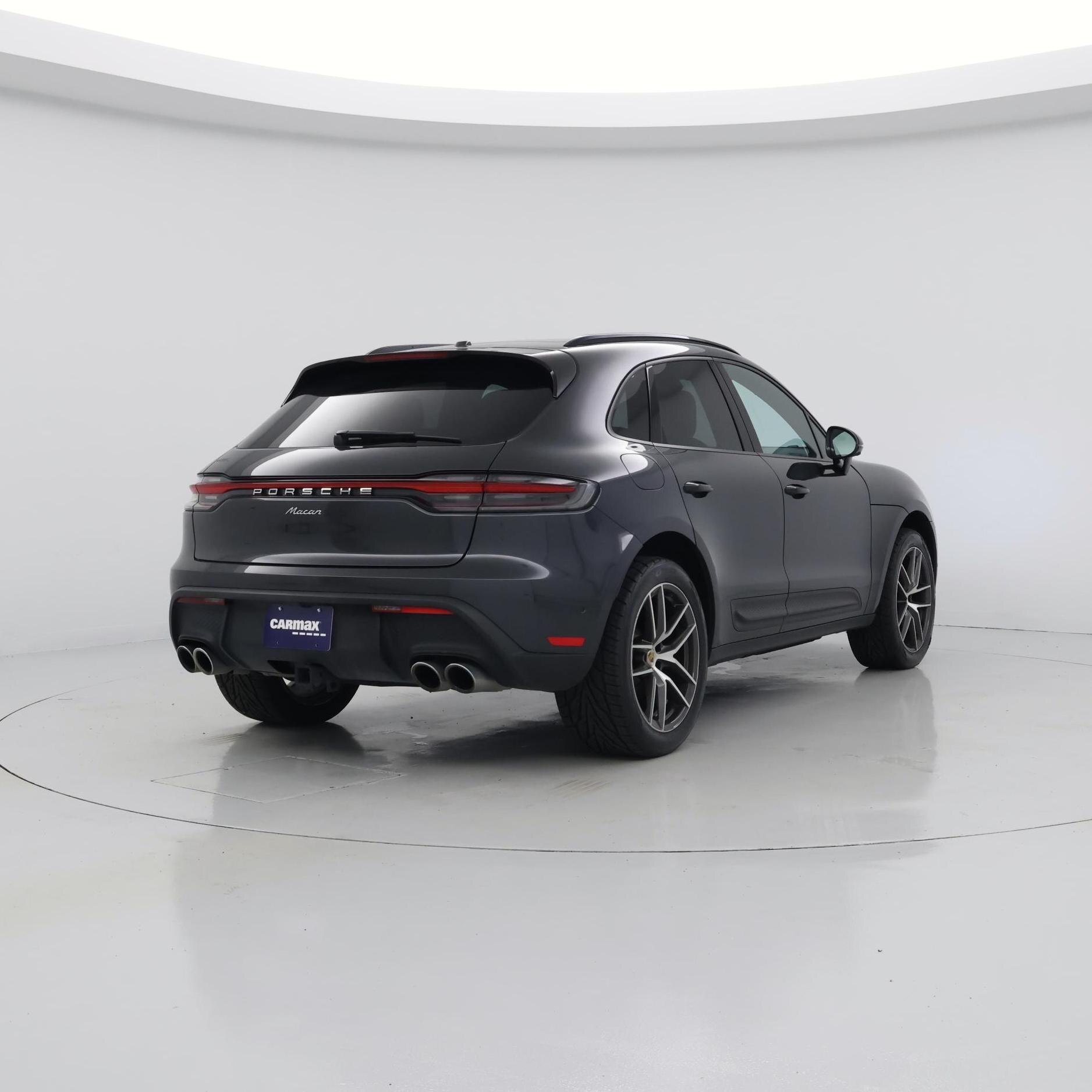 Thumbnail: 2022 Porsche Macan - 8