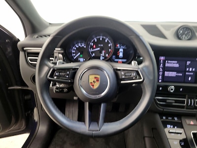 Steering Wheel & Instrument Cluster (On)