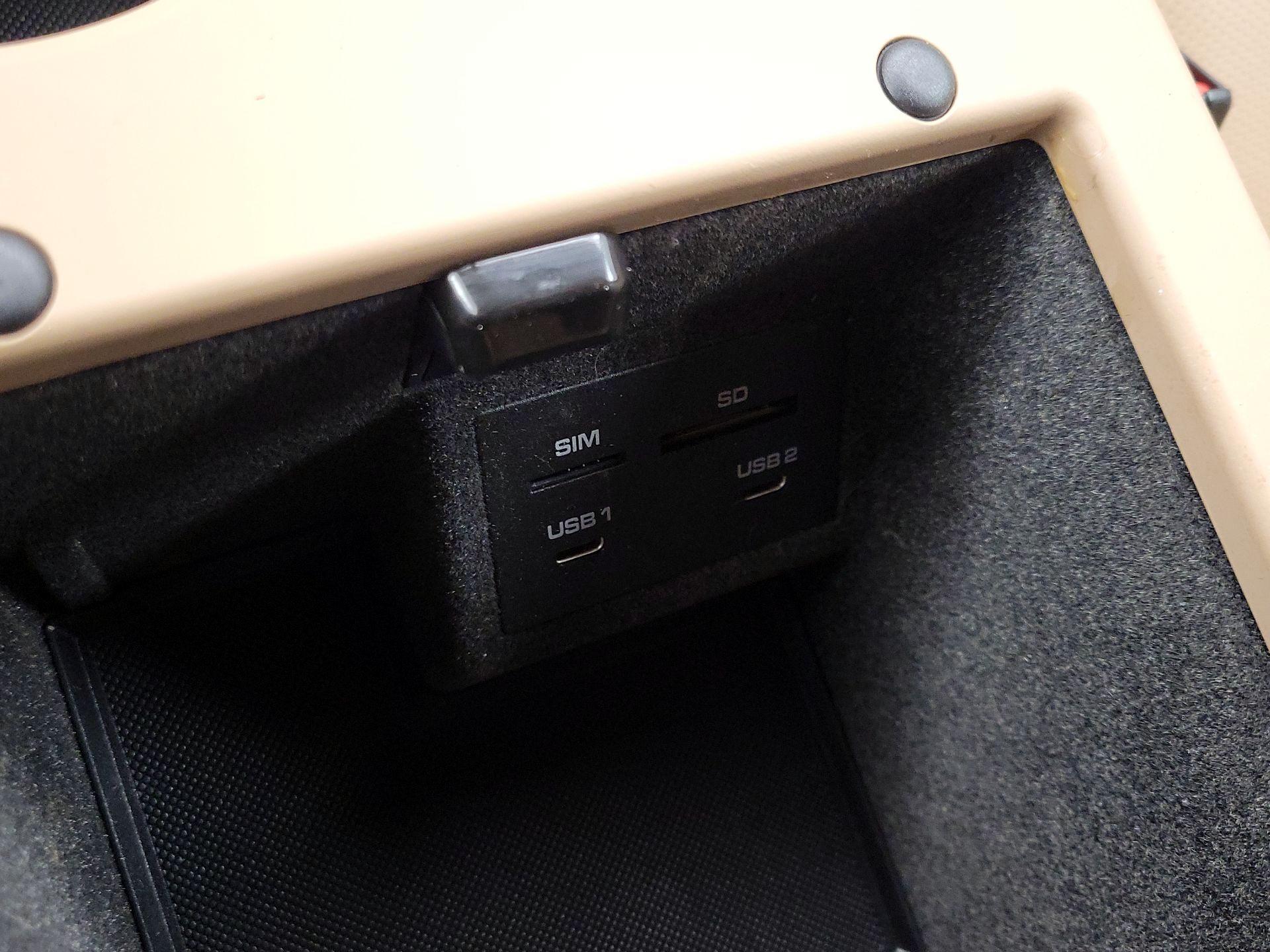 Thumbnail: 2023 Porsche Macan - 19