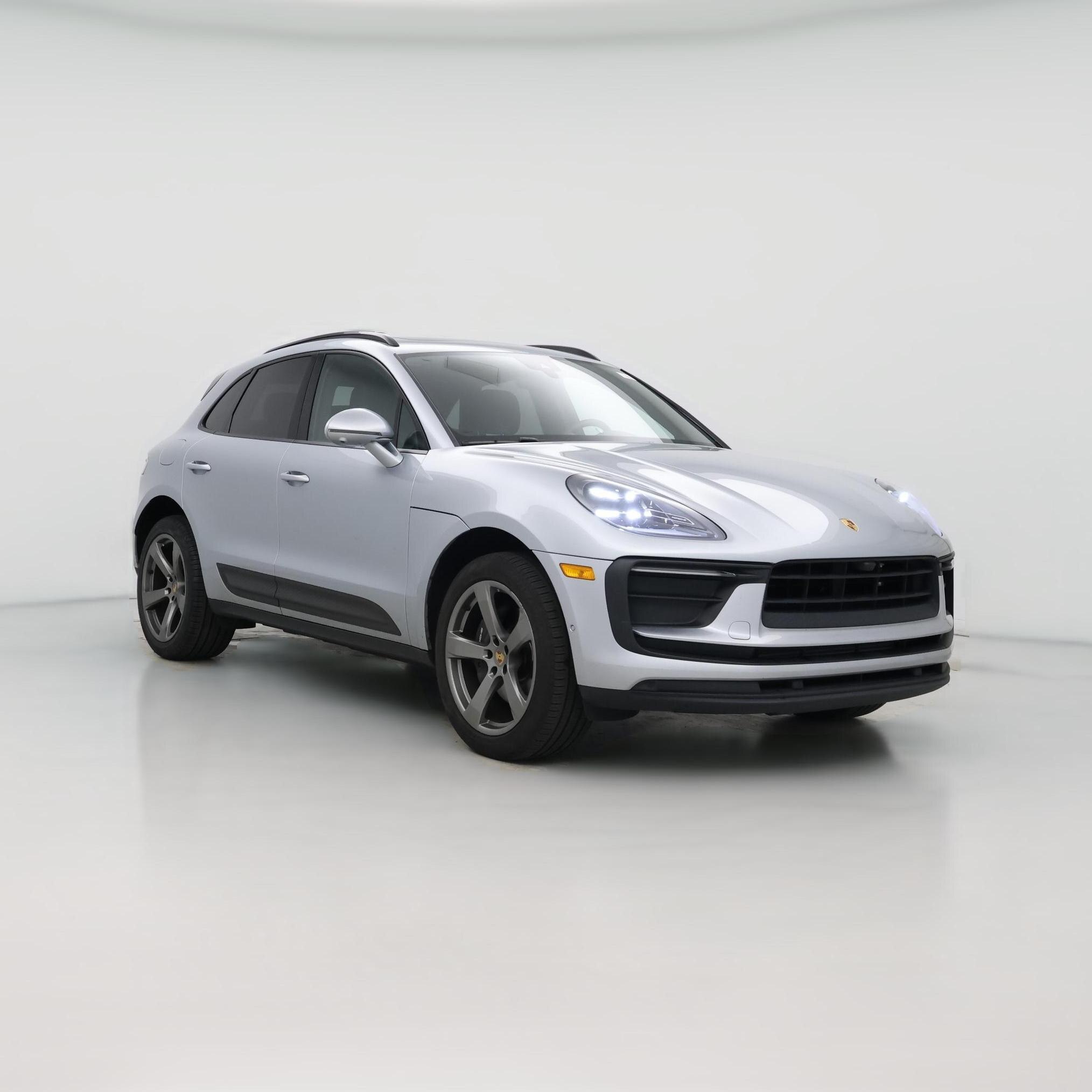 Thumbnail: 2022 Porsche Macan - 1