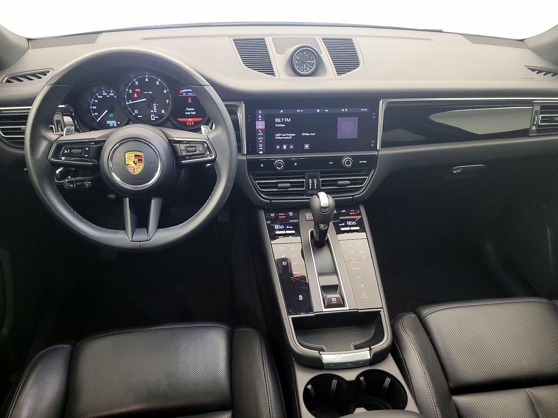 Thumbnail: 2022 Porsche Macan - 9