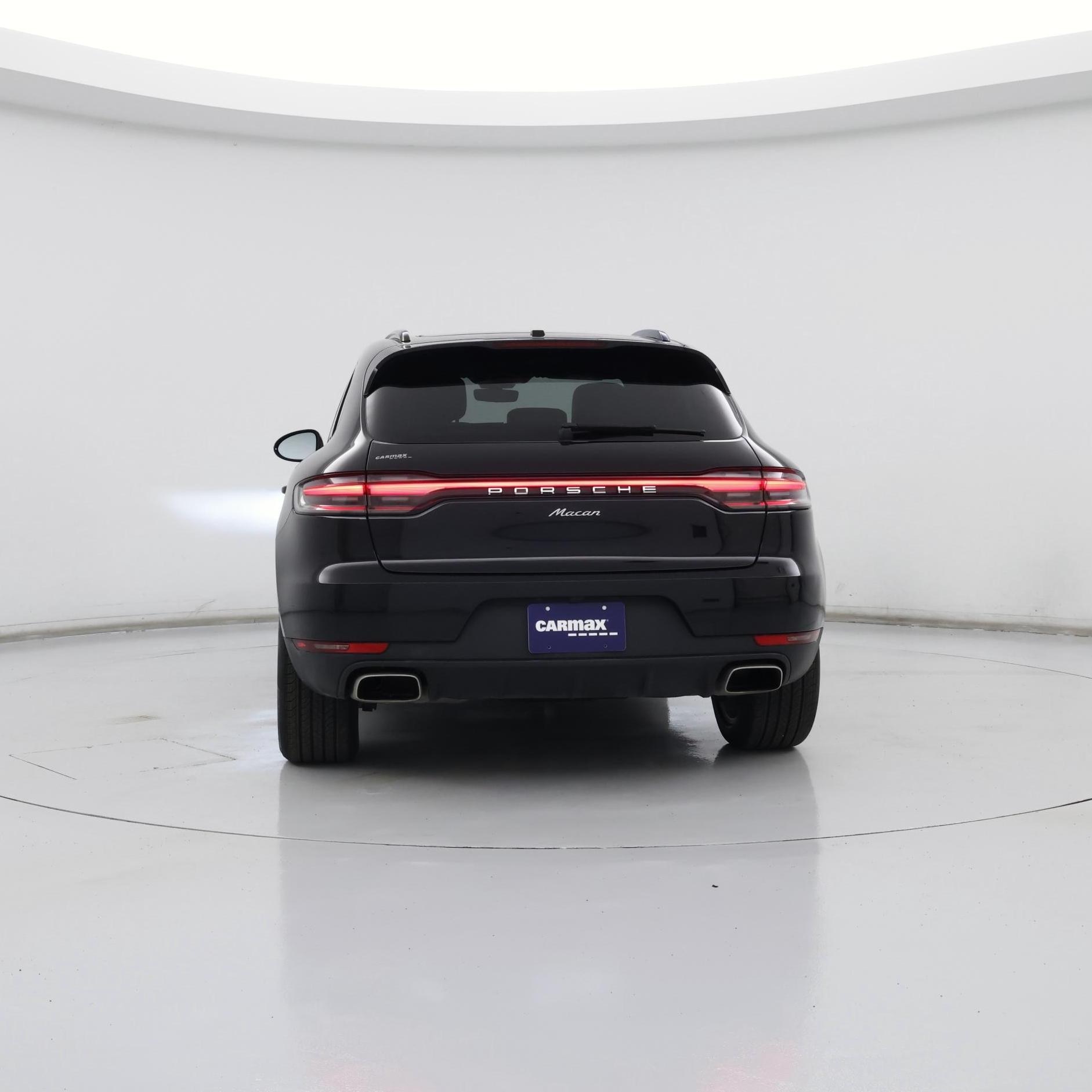 Thumbnail: 2021 Porsche Macan - 6