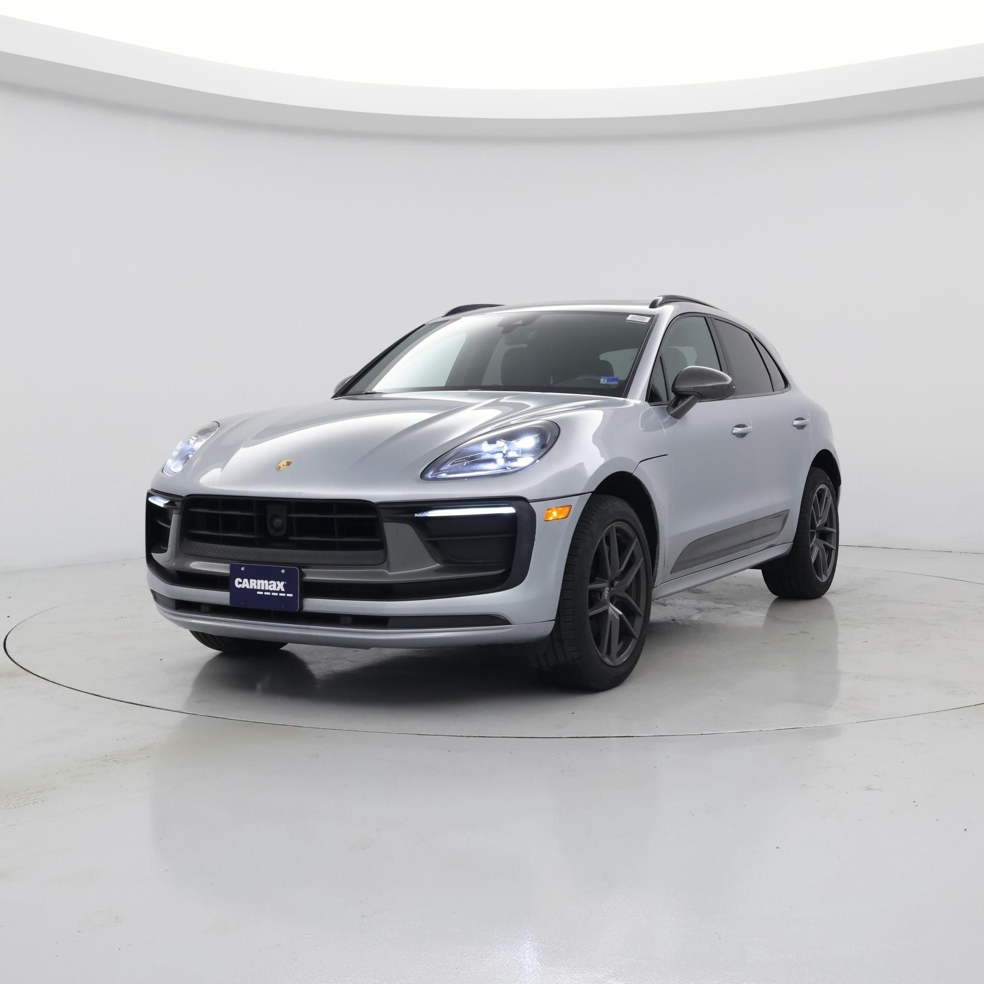 Thumbnail: 2023 Porsche Macan - 4