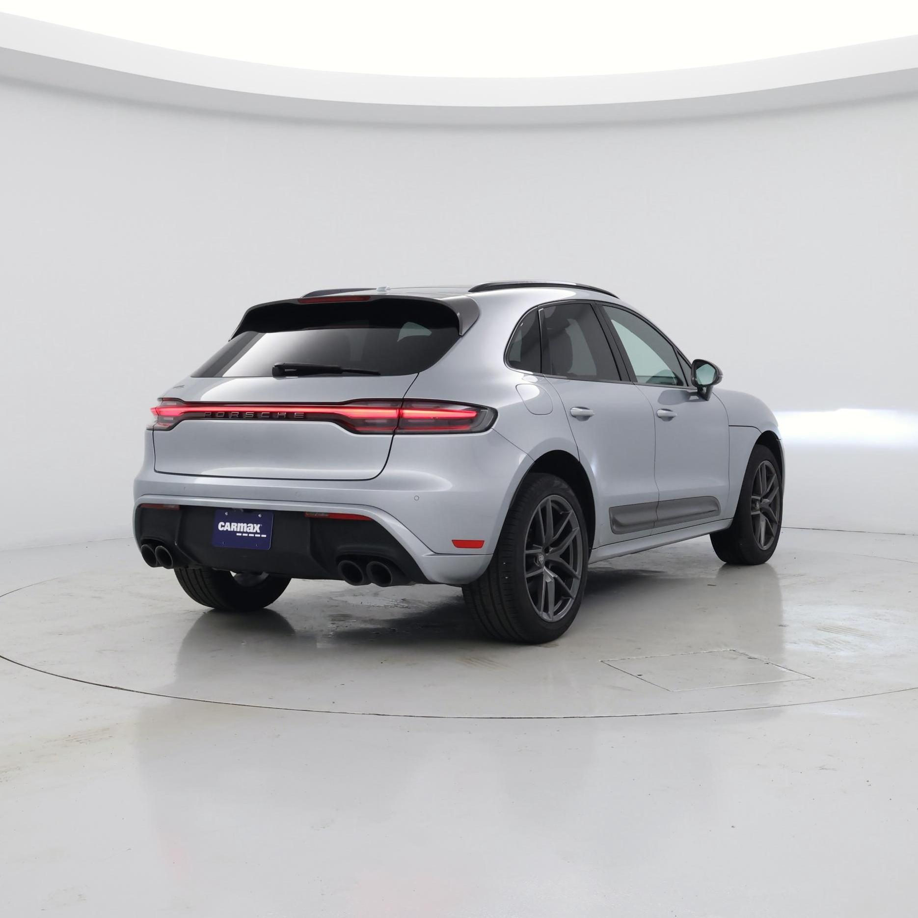 Thumbnail: 2023 Porsche Macan - 8