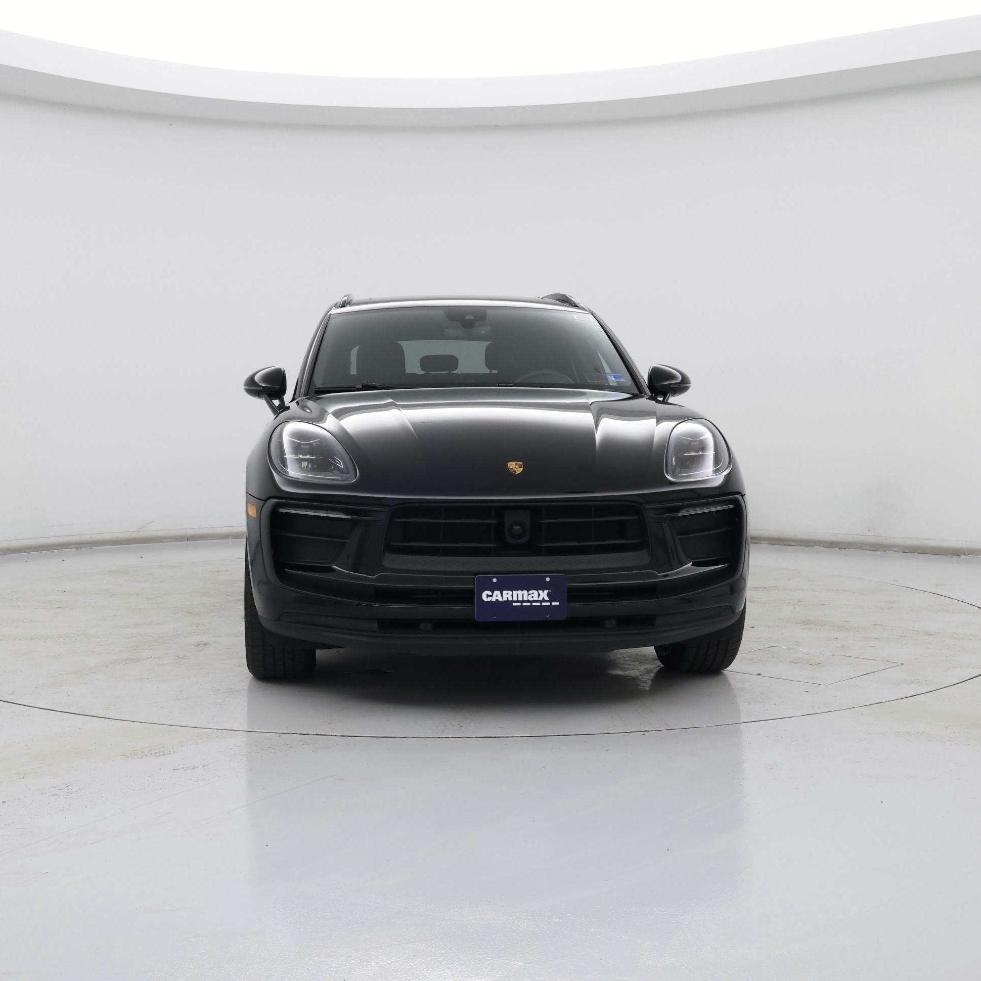 Thumbnail: 2023 Porsche Macan - 5
