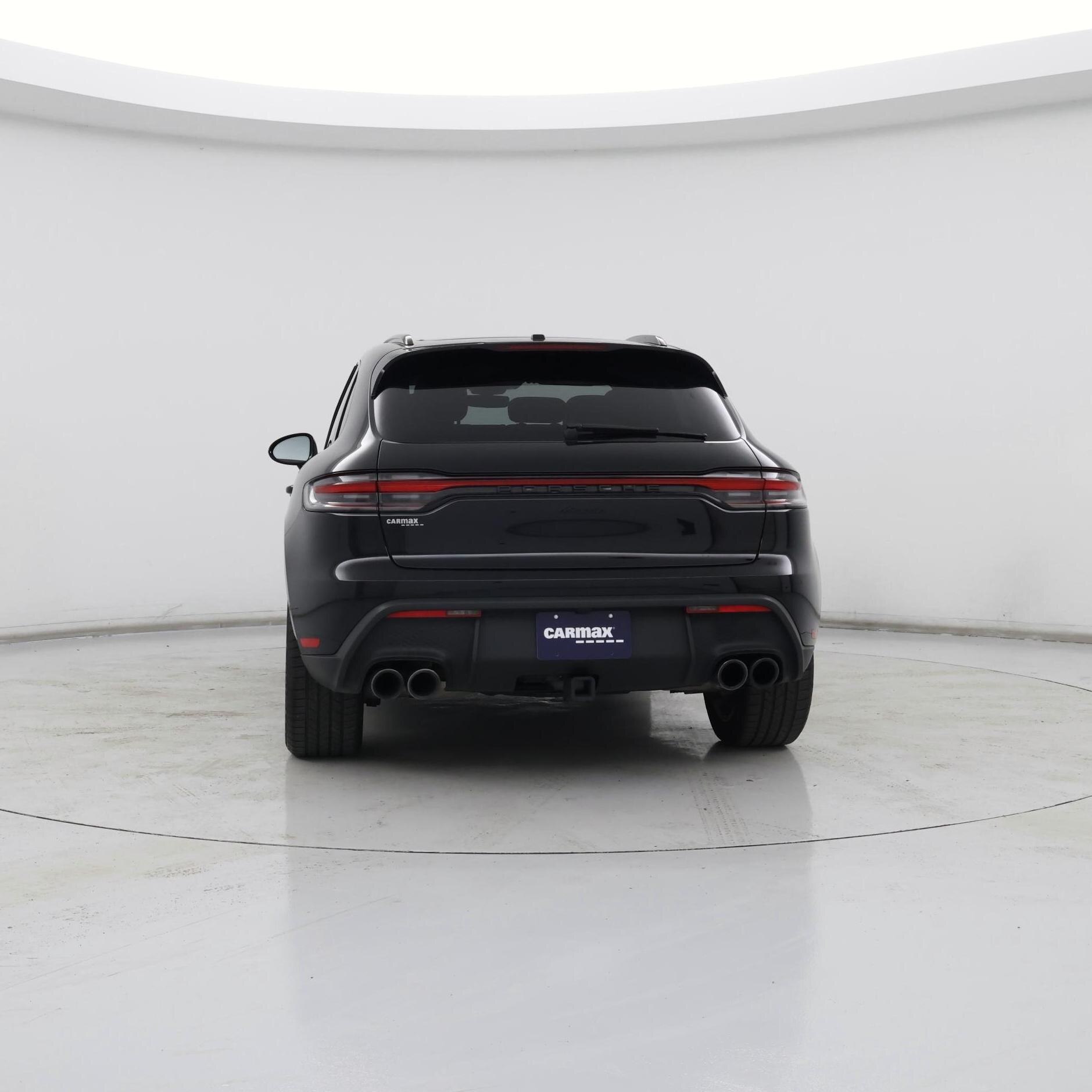 Thumbnail: 2023 Porsche Macan - 6