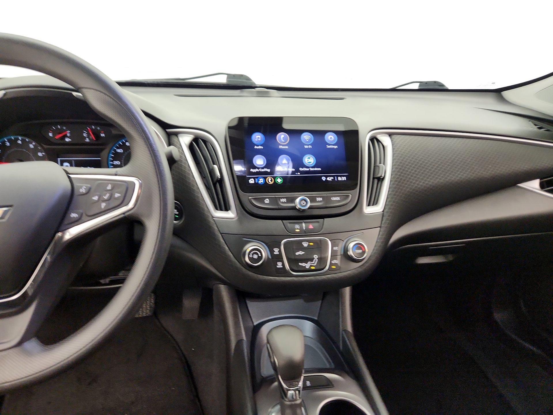 Thumbnail: 2021 Chevrolet Malibu - 9