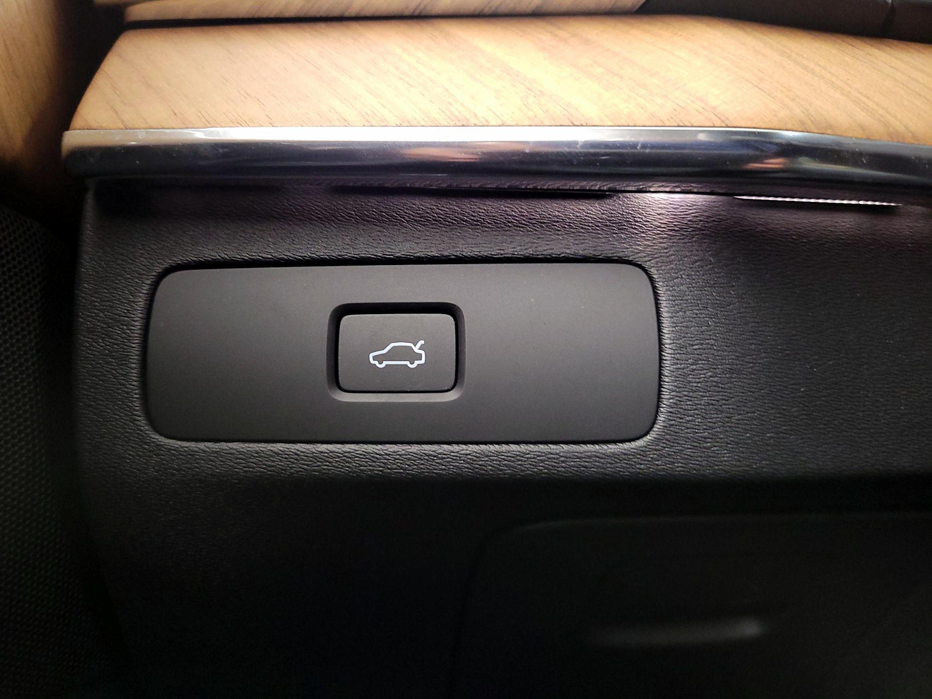 Thumbnail: 2023 Volvo XC90 - 13