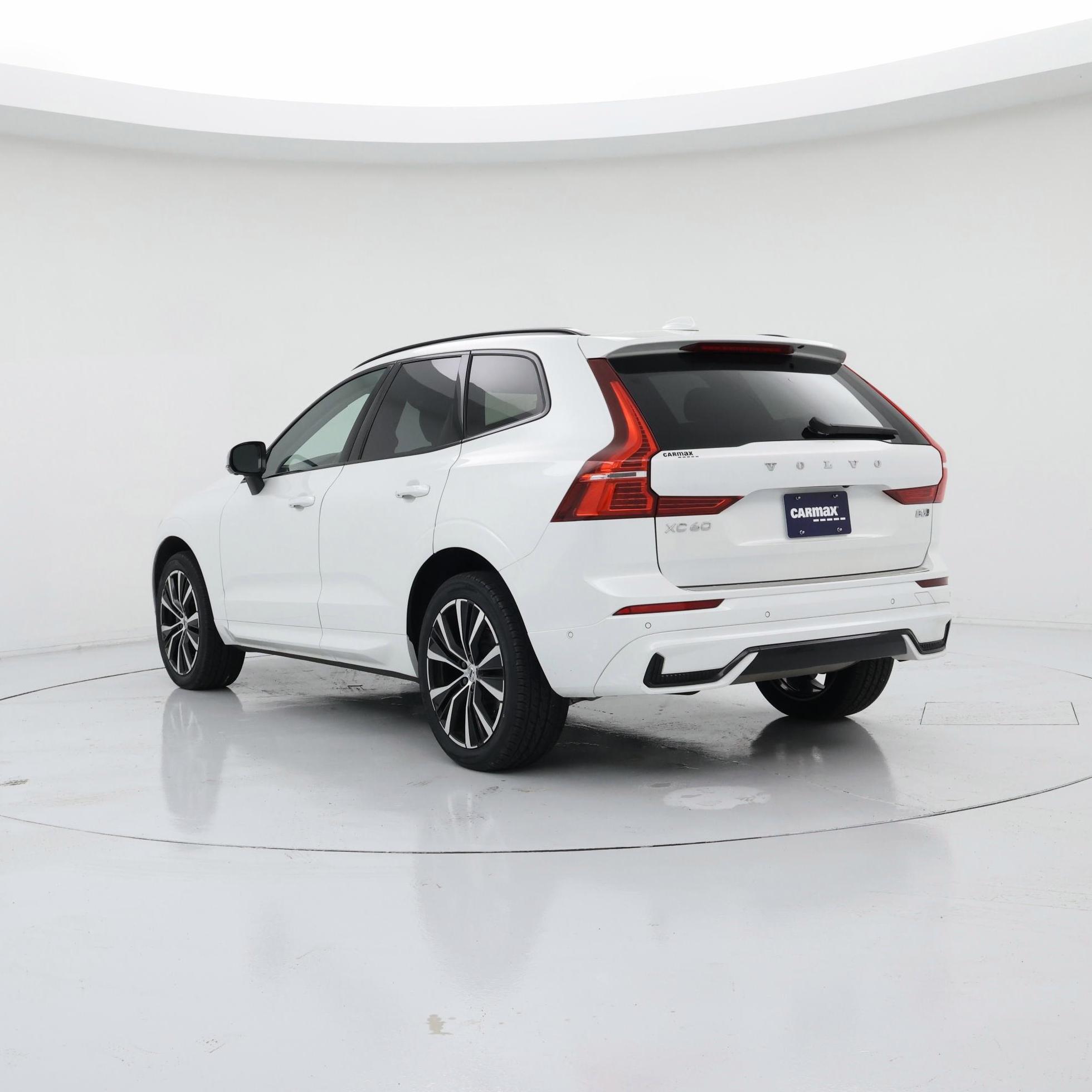 Thumbnail: 2023 Volvo XC60 - 2